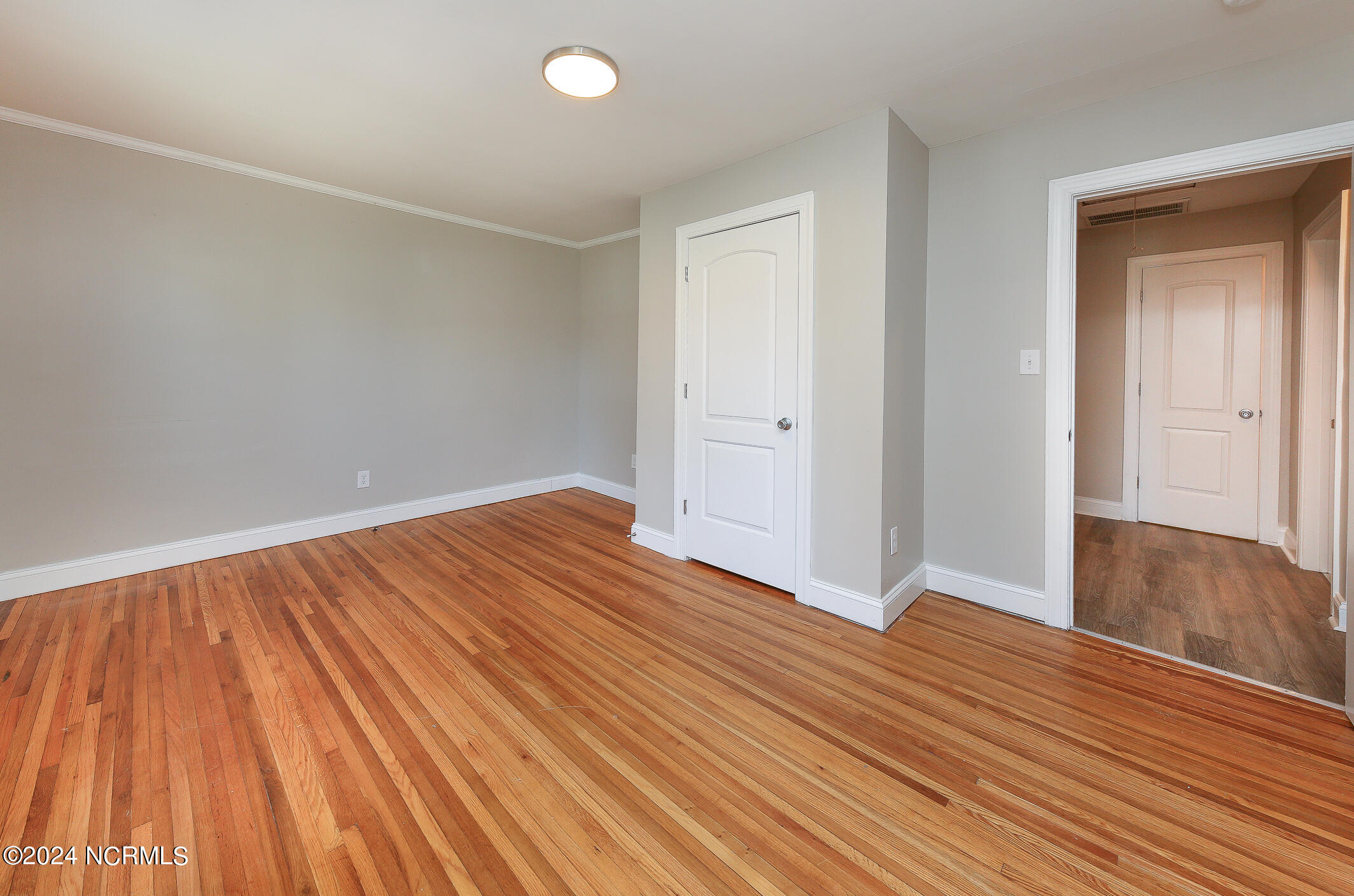 227 Woodland Circle Property Photo 17