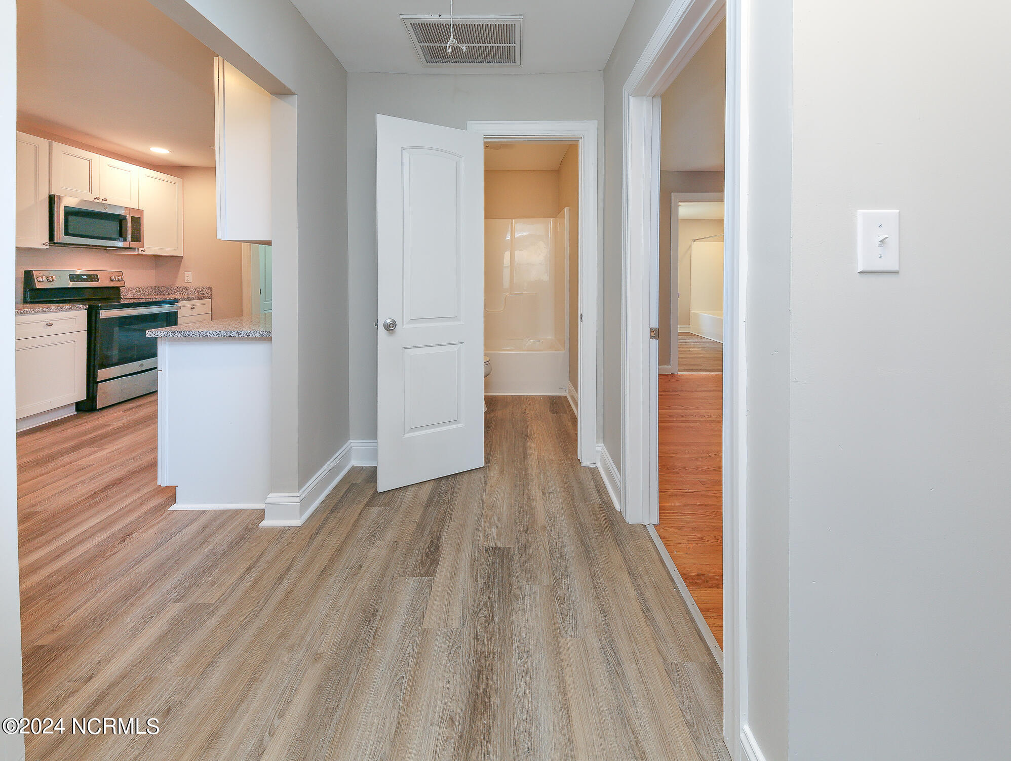 227 Woodland Circle Property Photo 19