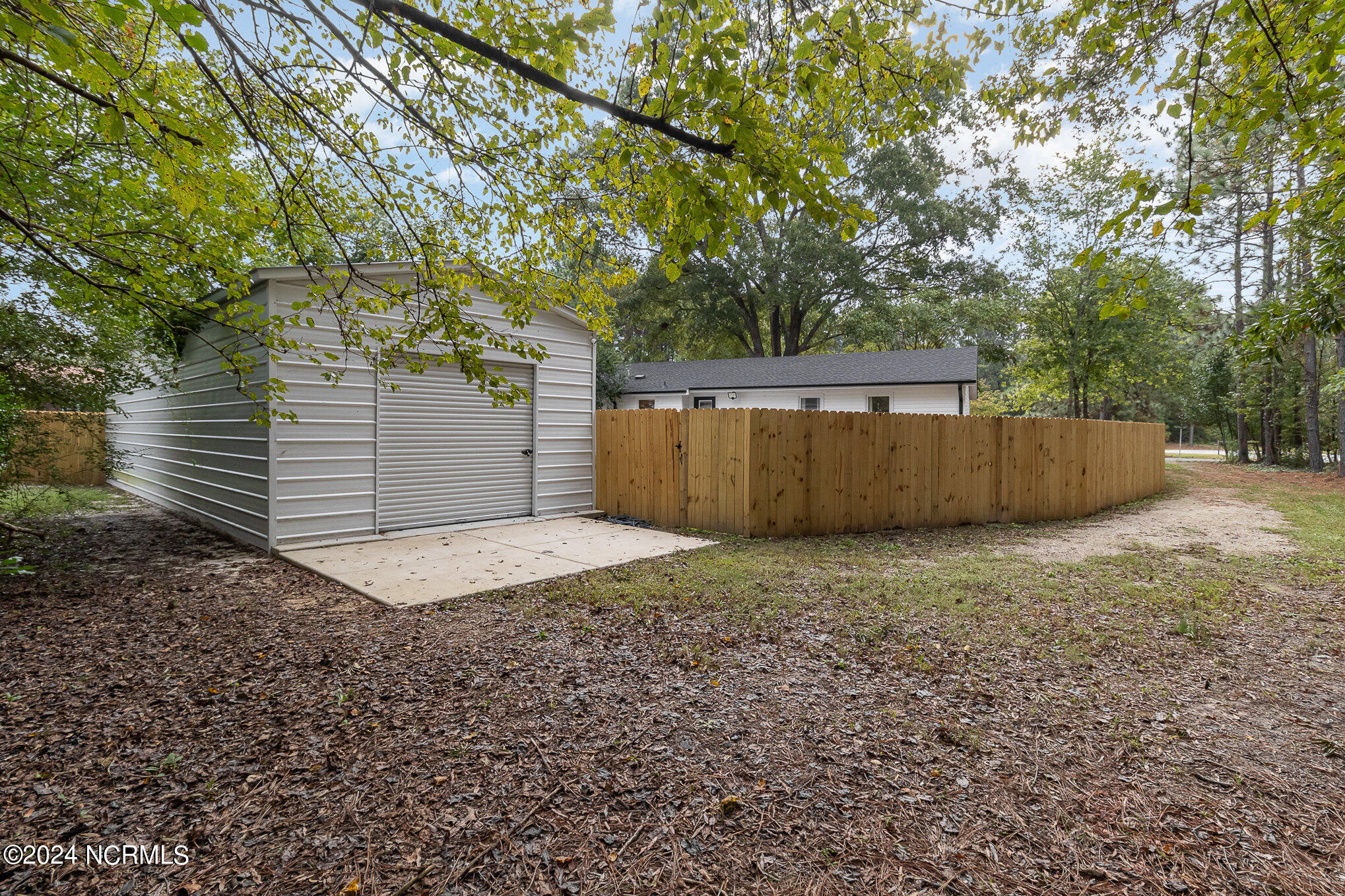 106 Forest Place Property Photo 24