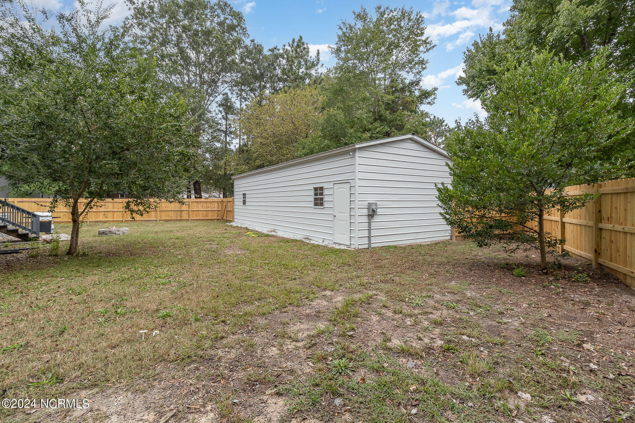 106 Forest Place Property Photo 26
