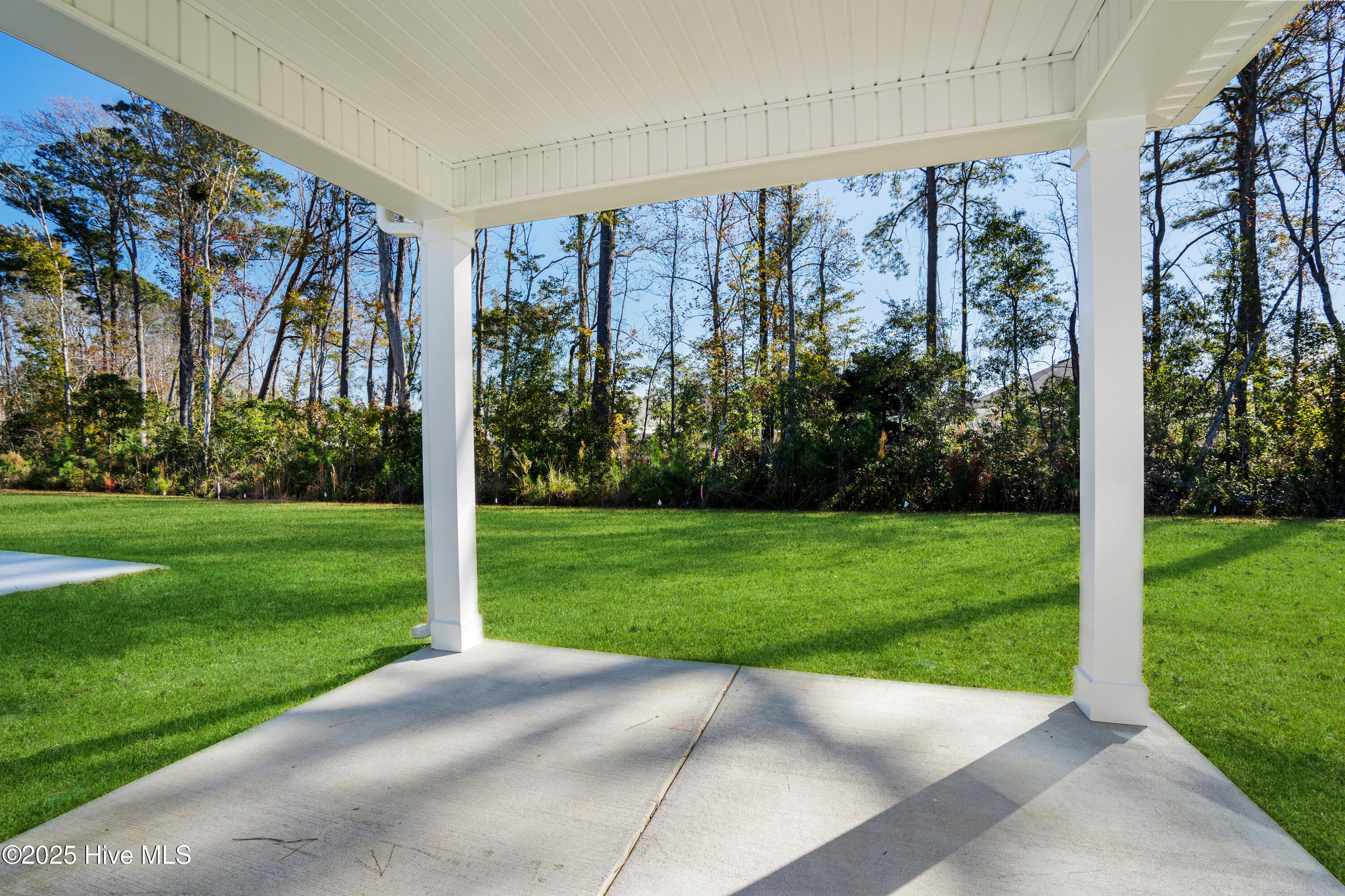 623 Blackthorne Circle Property Photo 17