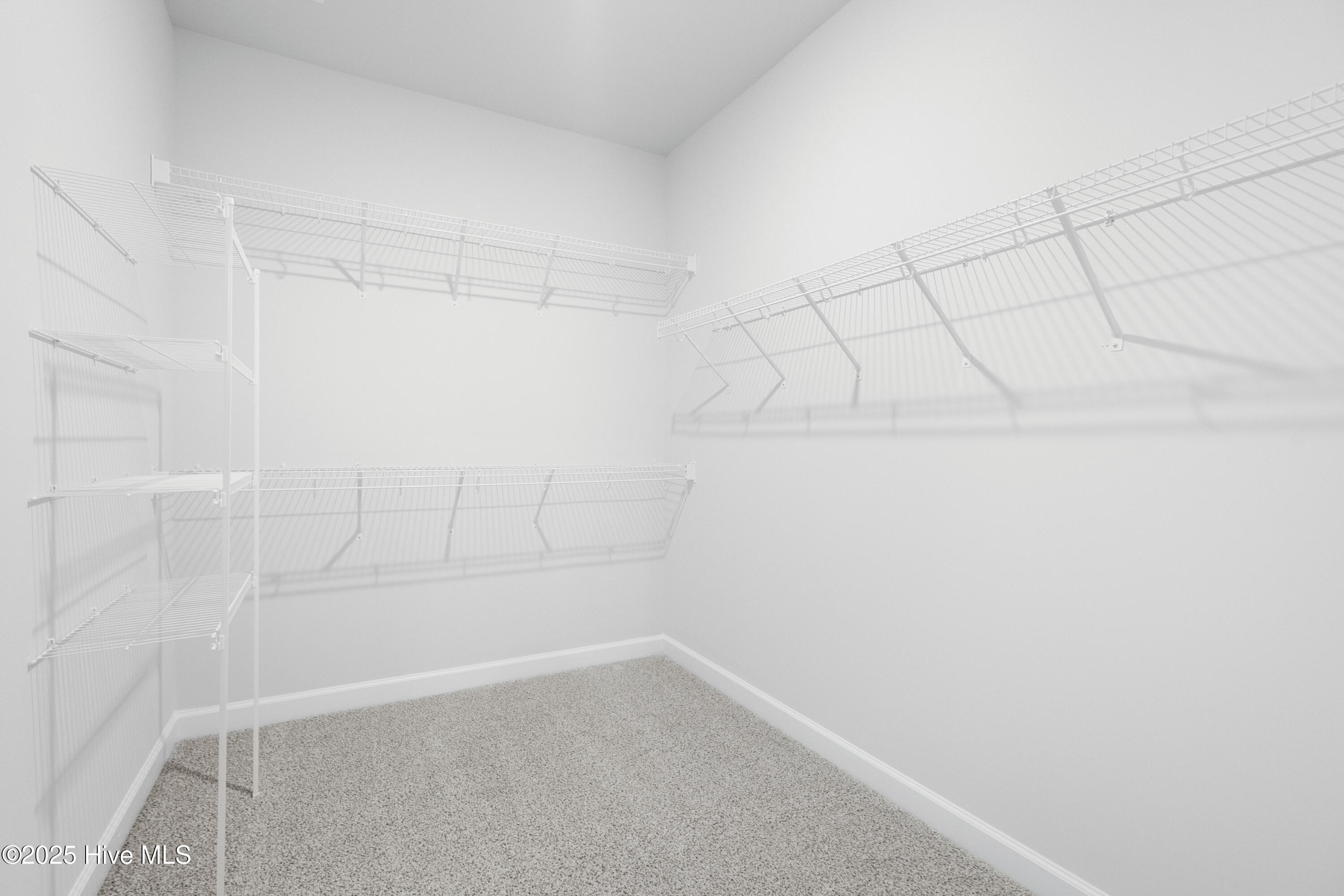 623 Blackthorne Circle Property Photo 25