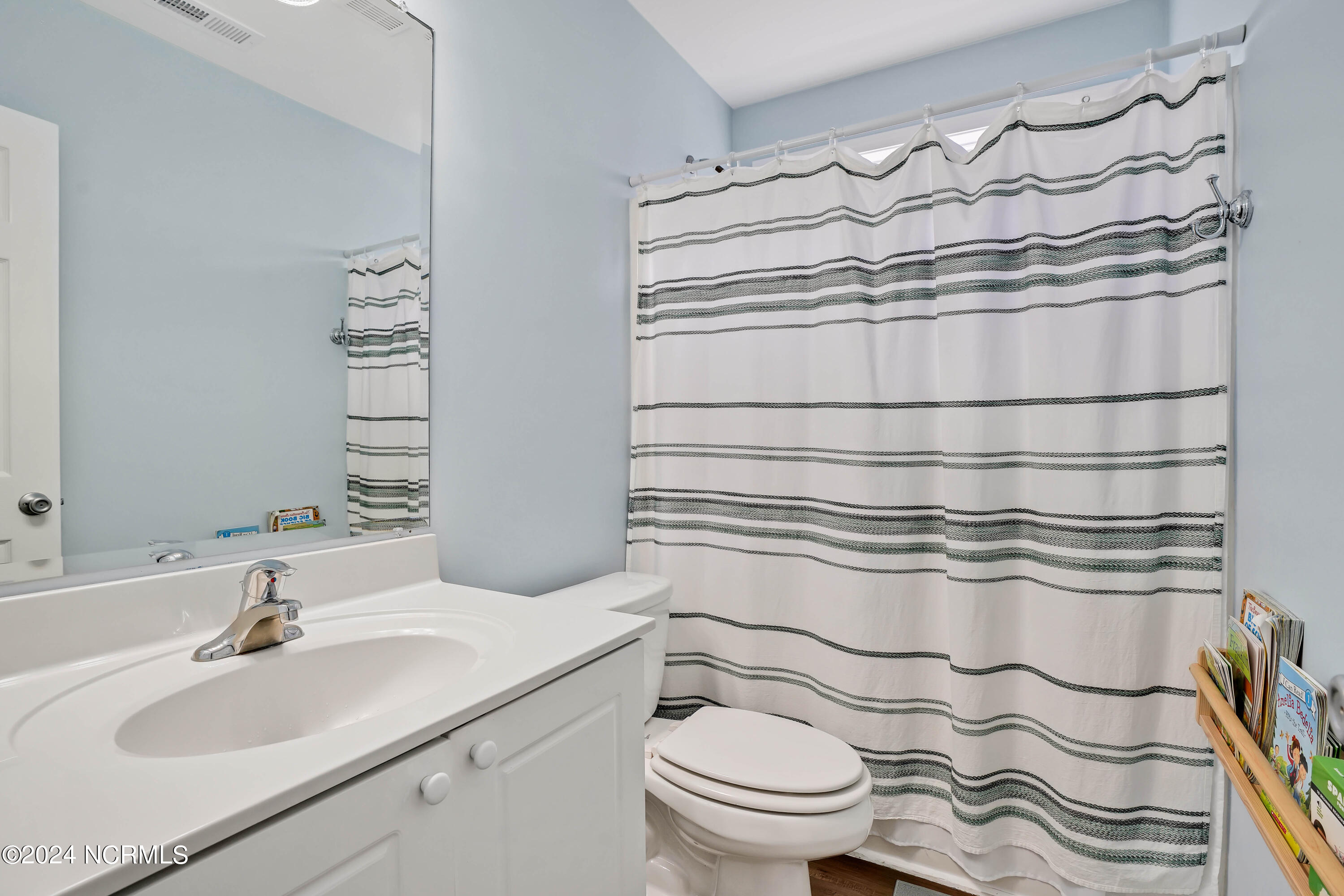 737 Windgate Drive Property Photo 23