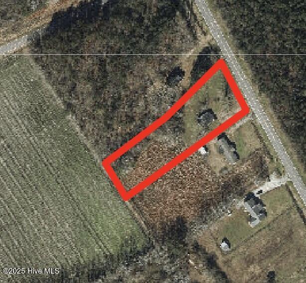 1347 Virginia Road Property Photo 2