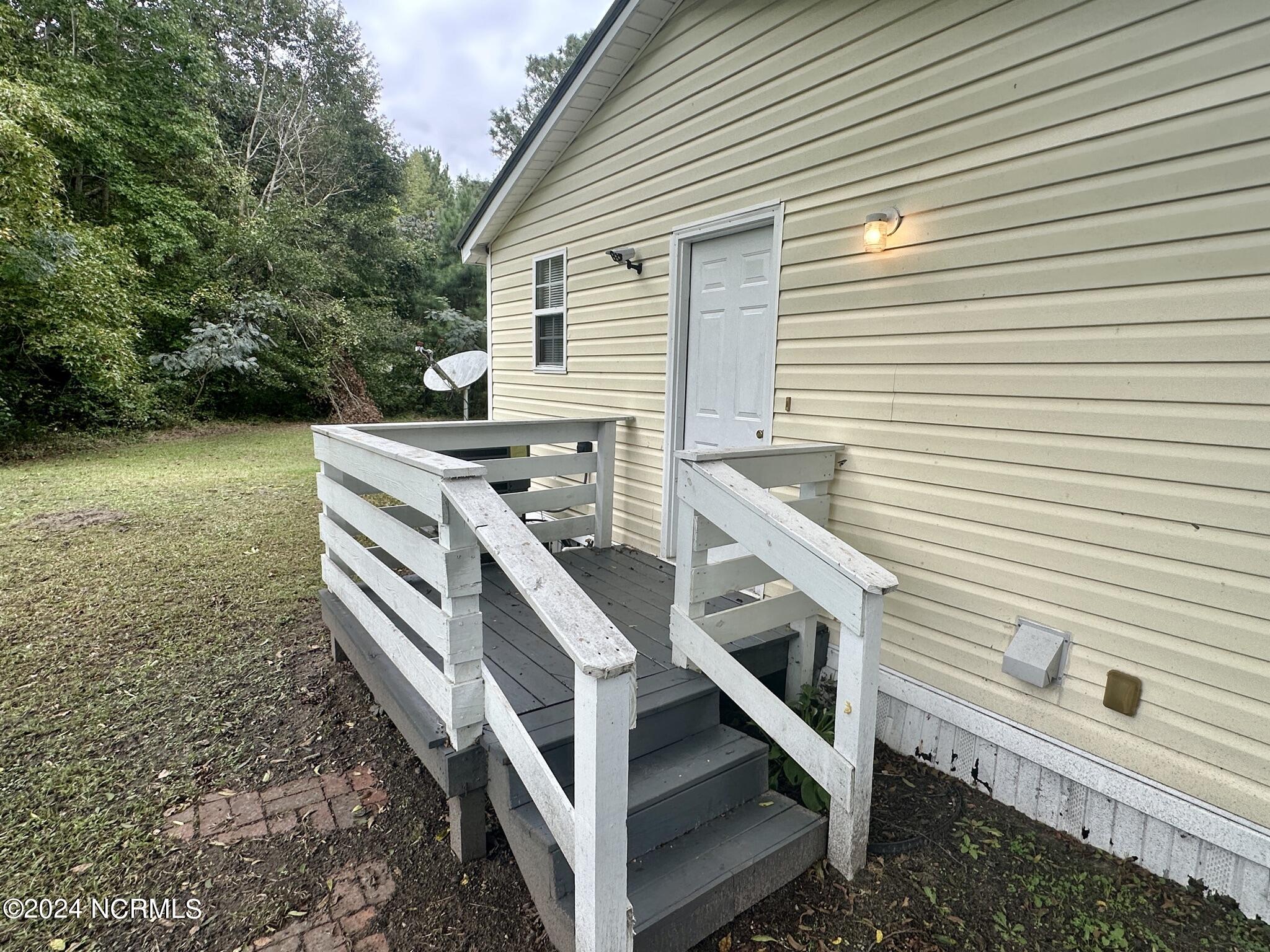 1347 Virginia Road Property Photo 20