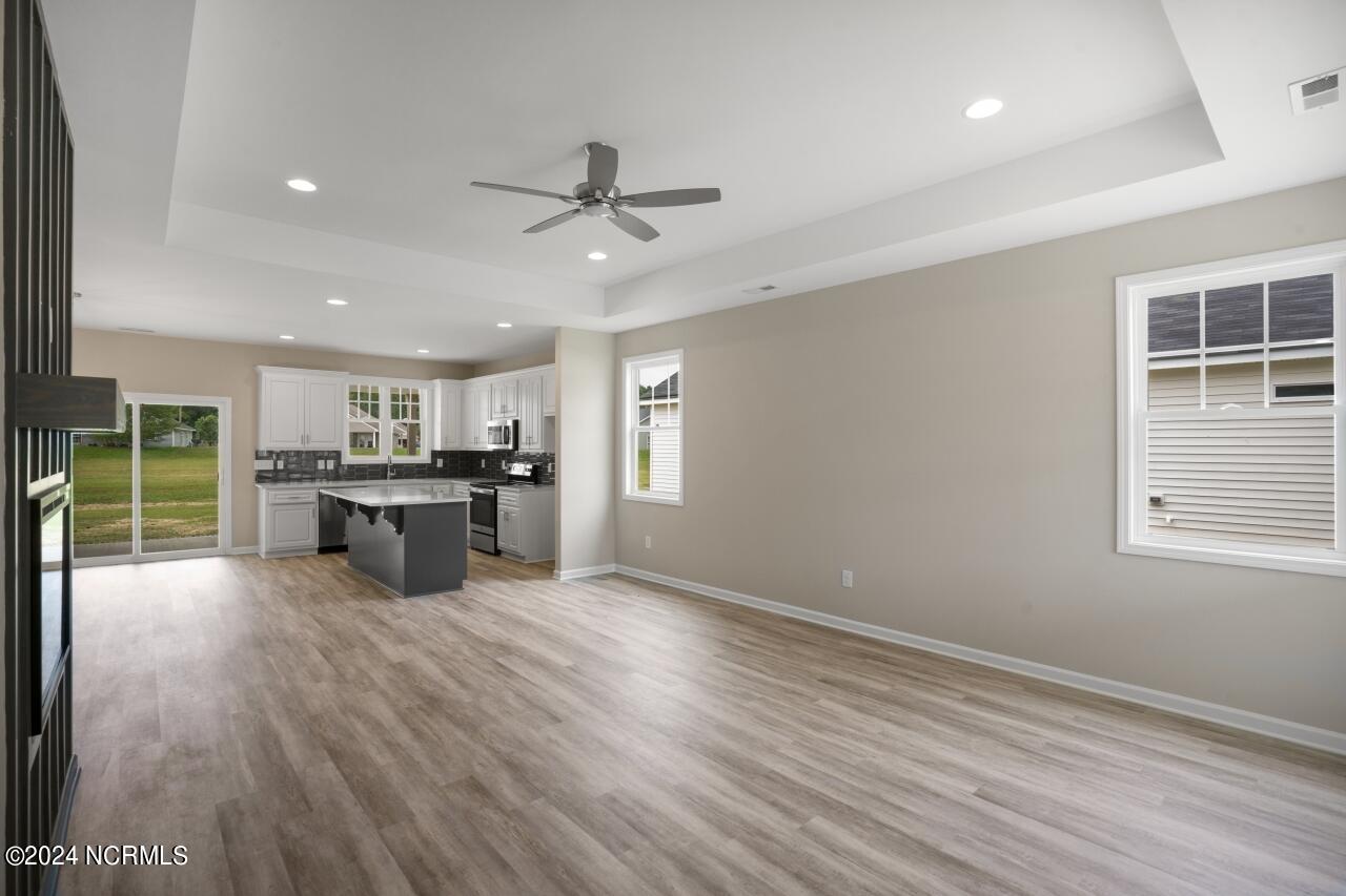 3553 Jetstream Drive Property Photo 3