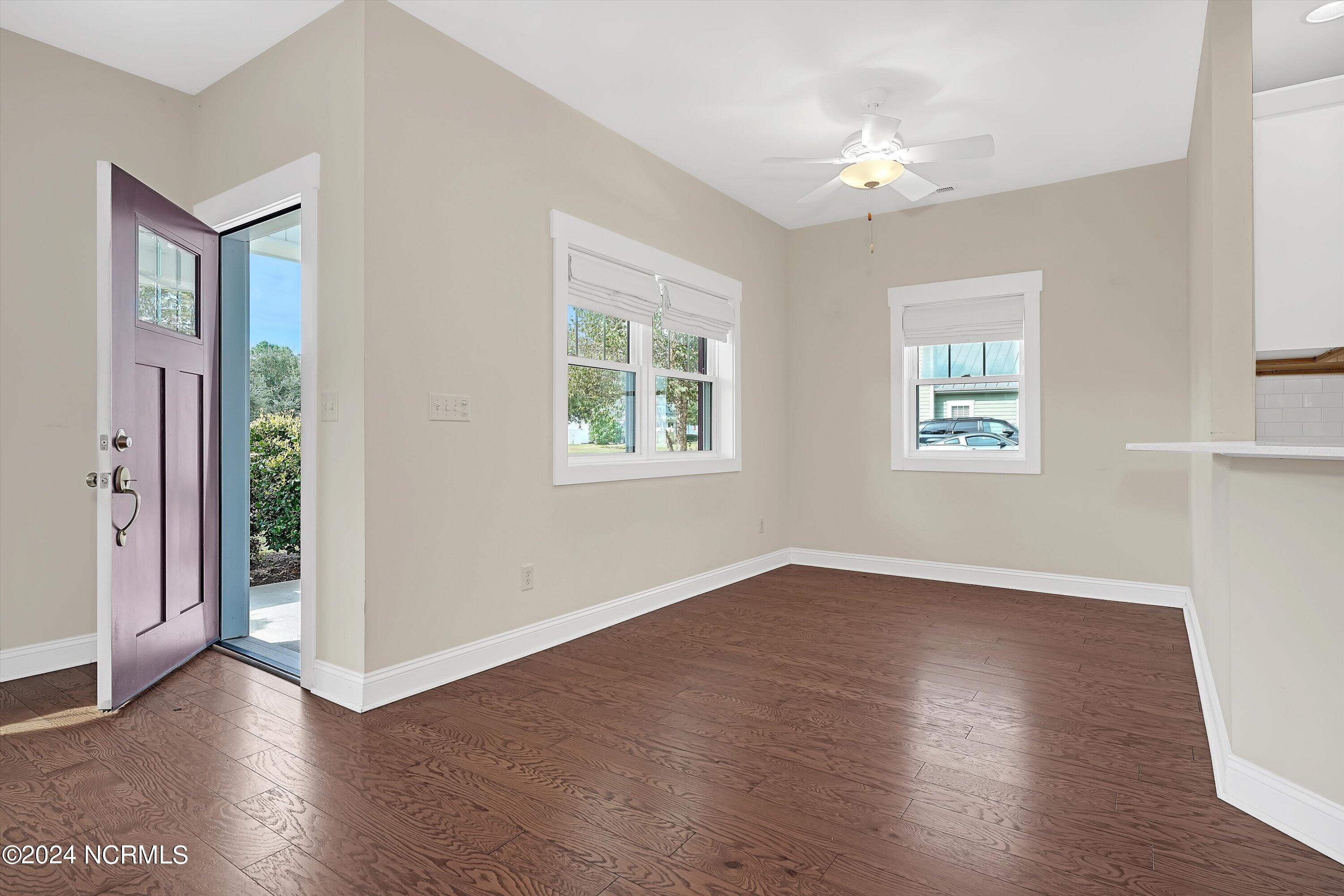 5972 Gray Squirrel Path Property Photo 8