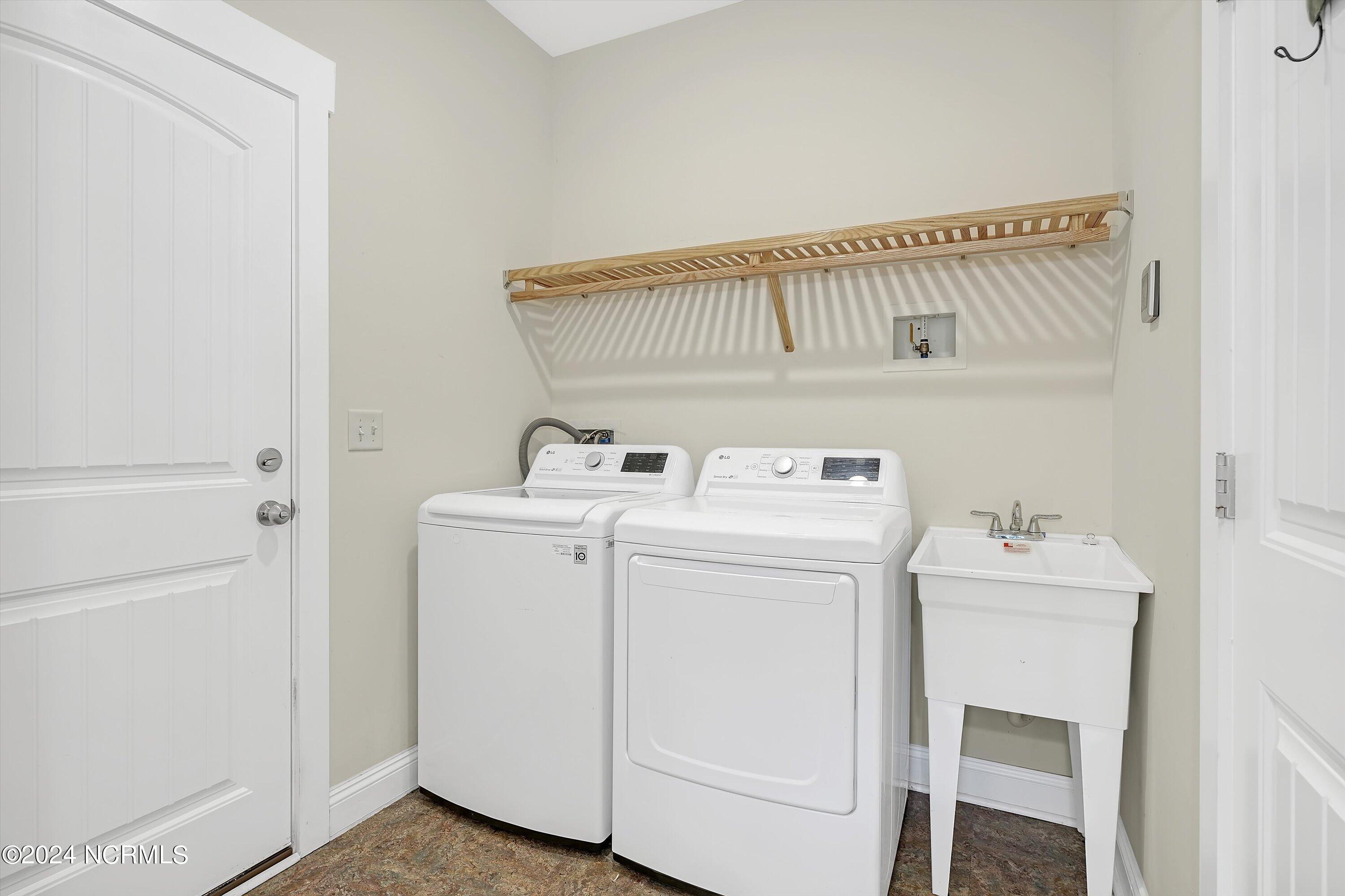 5972 Gray Squirrel Path Property Photo 12