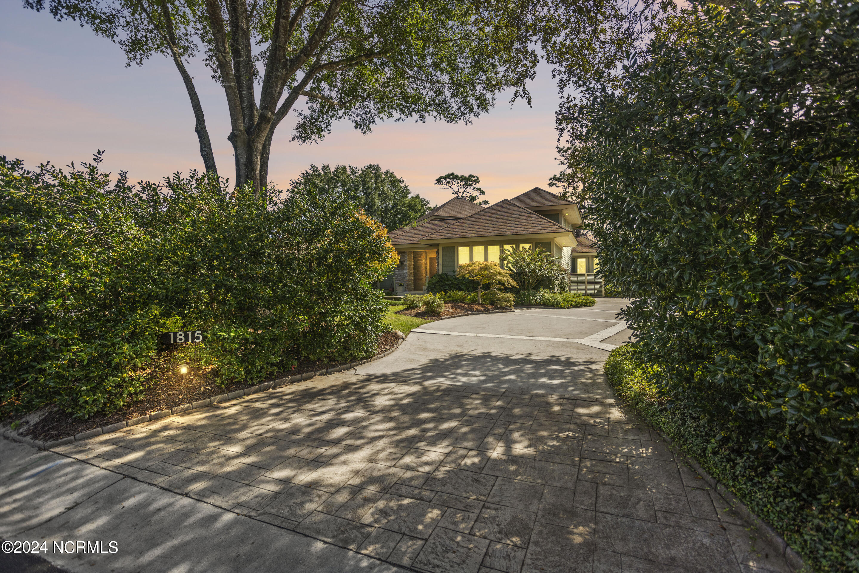 1815 Starfix Terrace Property Photo 1