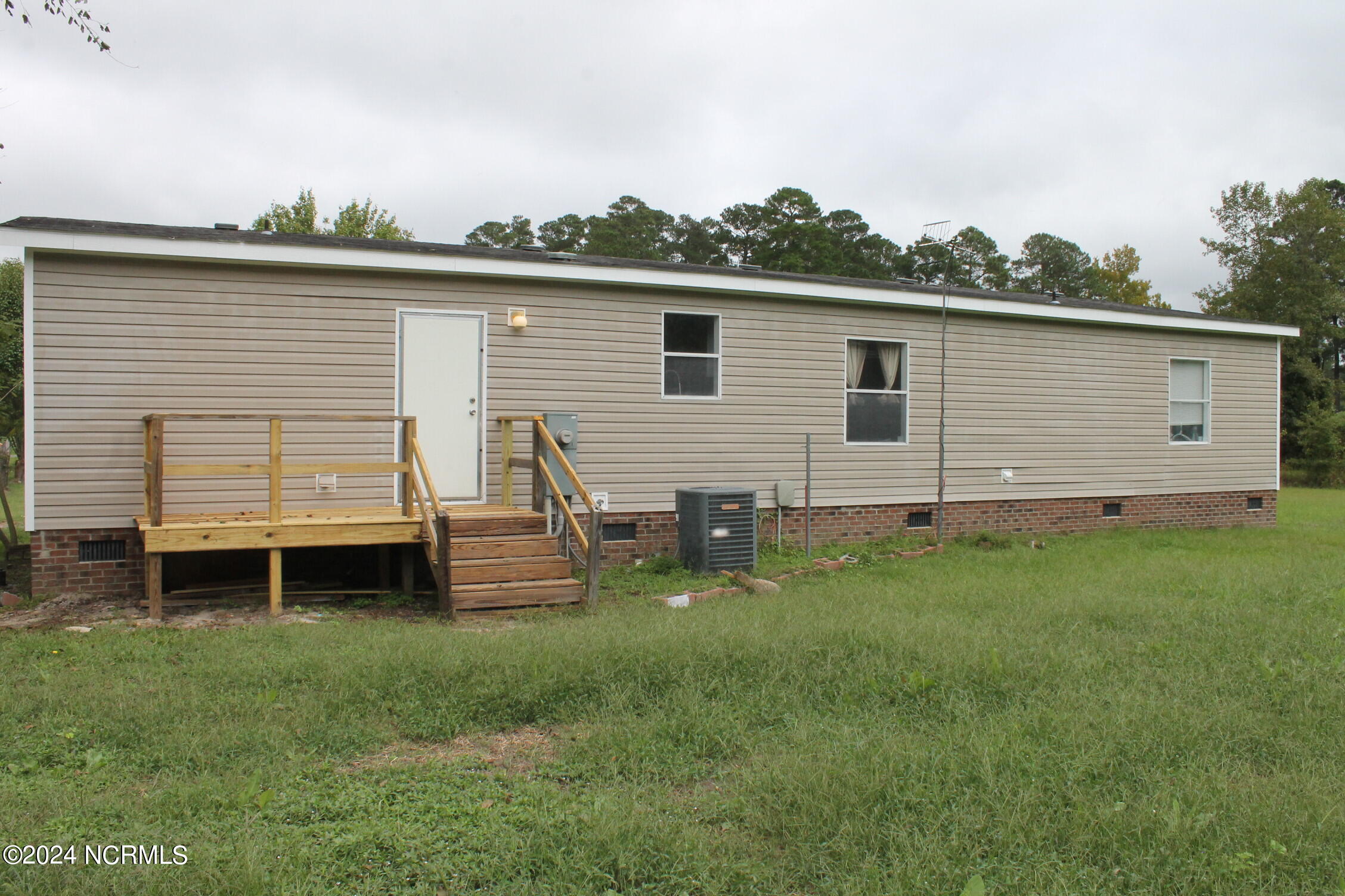 14401 Rough And Ready Road Property Photo 4