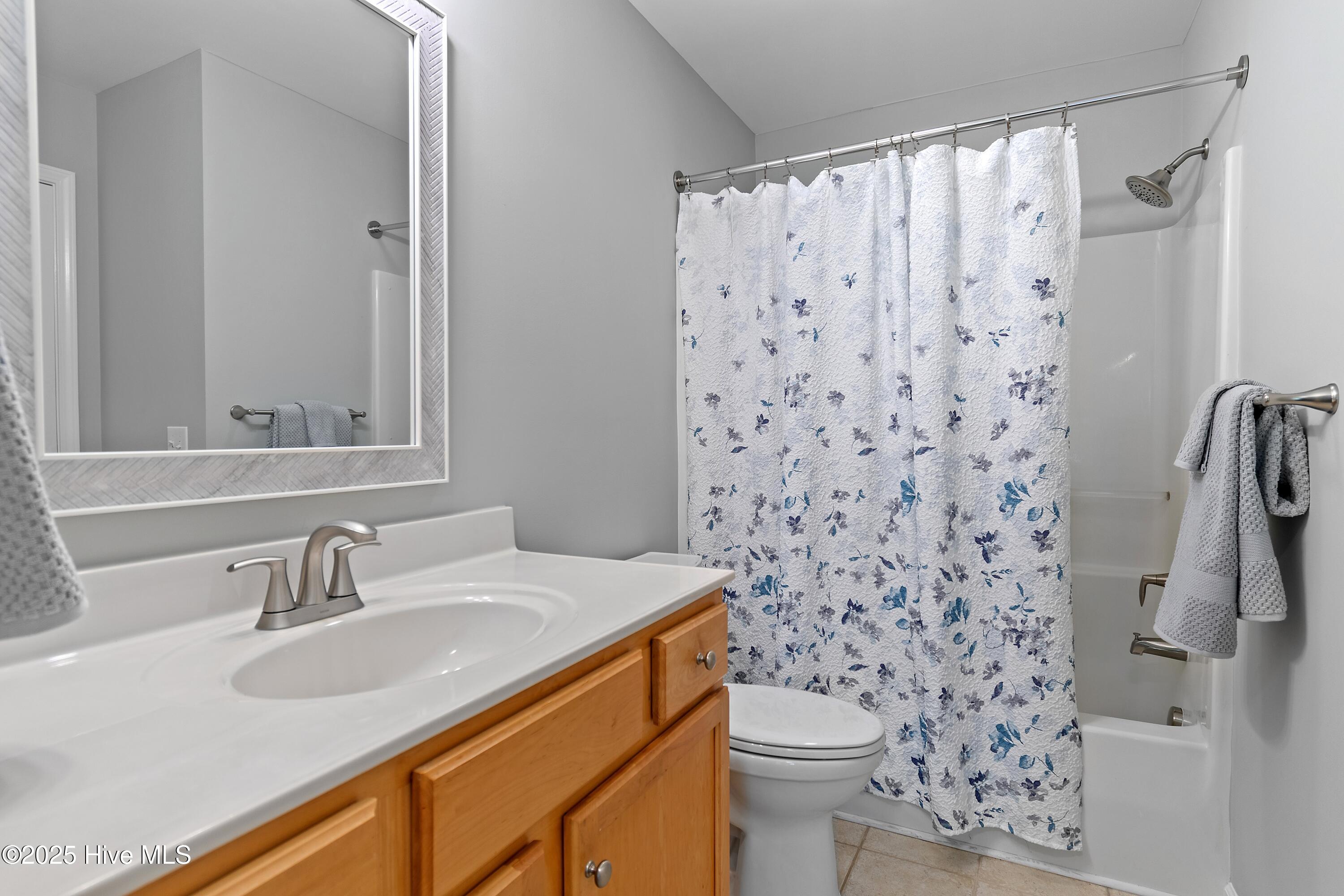 3350 Club Villas Drive 1605 Property Photo 18