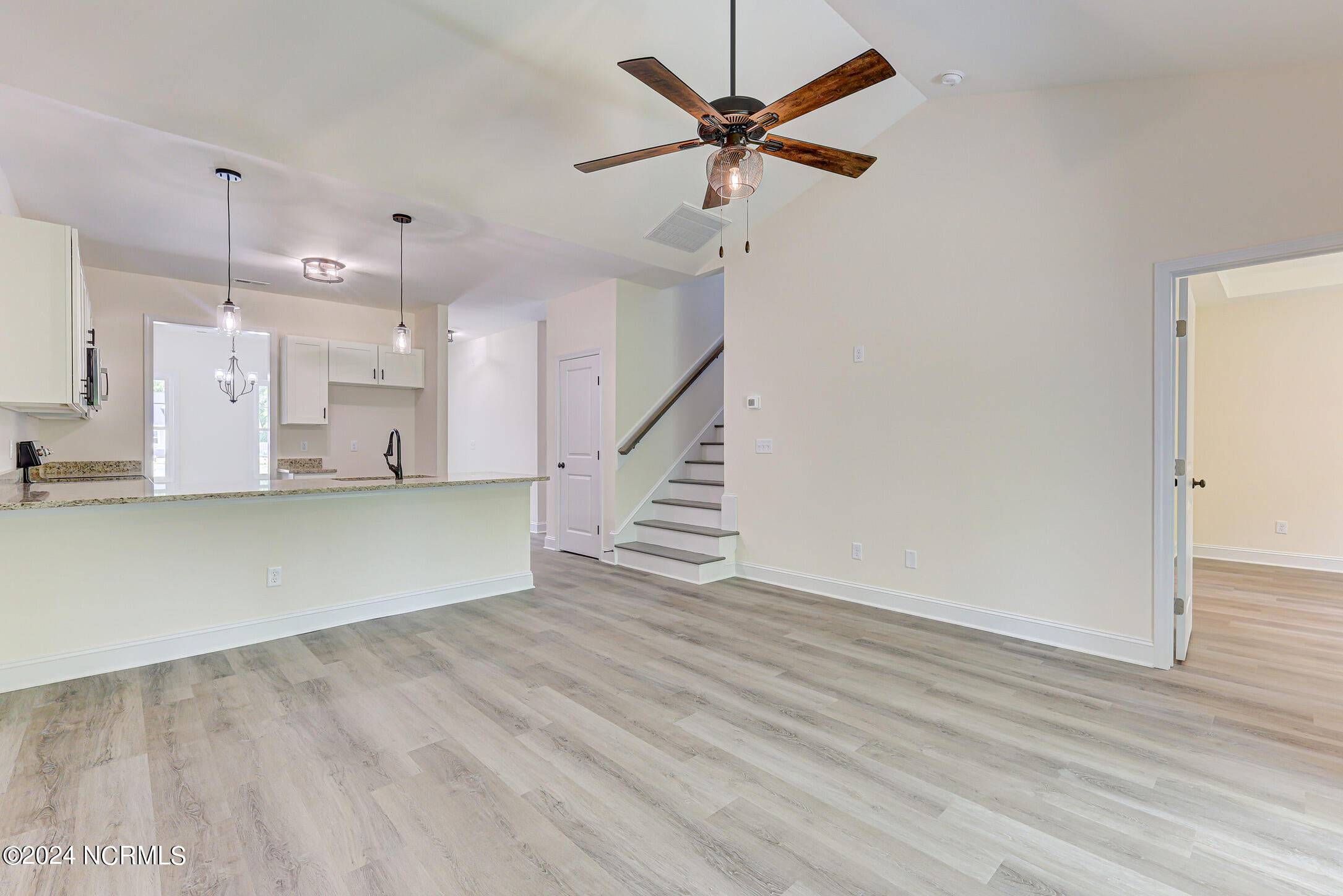 554 Timbercrest Circle Property Photo 13
