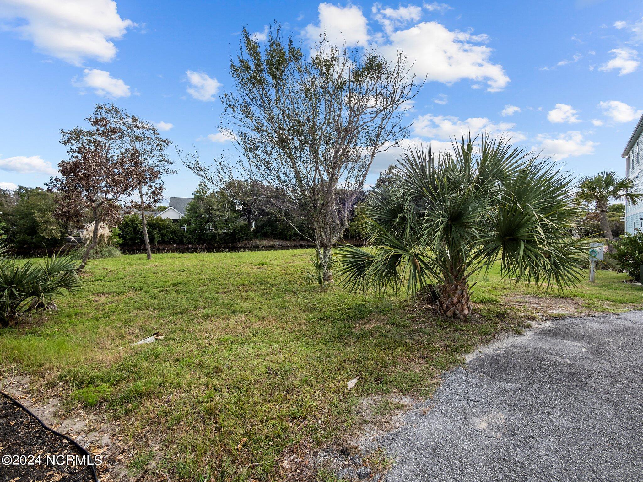 205 Albatross Court Property Photo 7