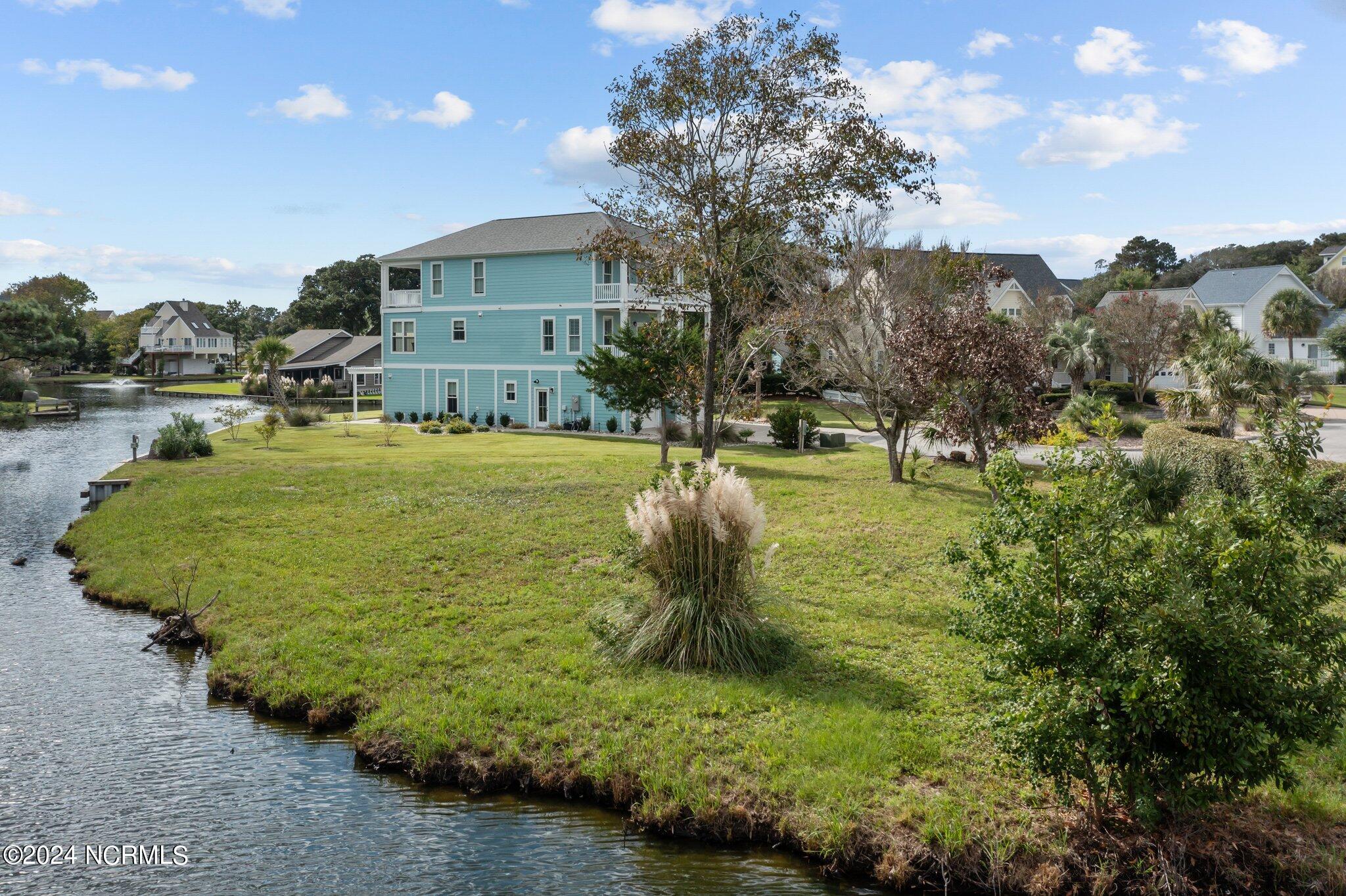 205 Albatross Court Property Photo 12