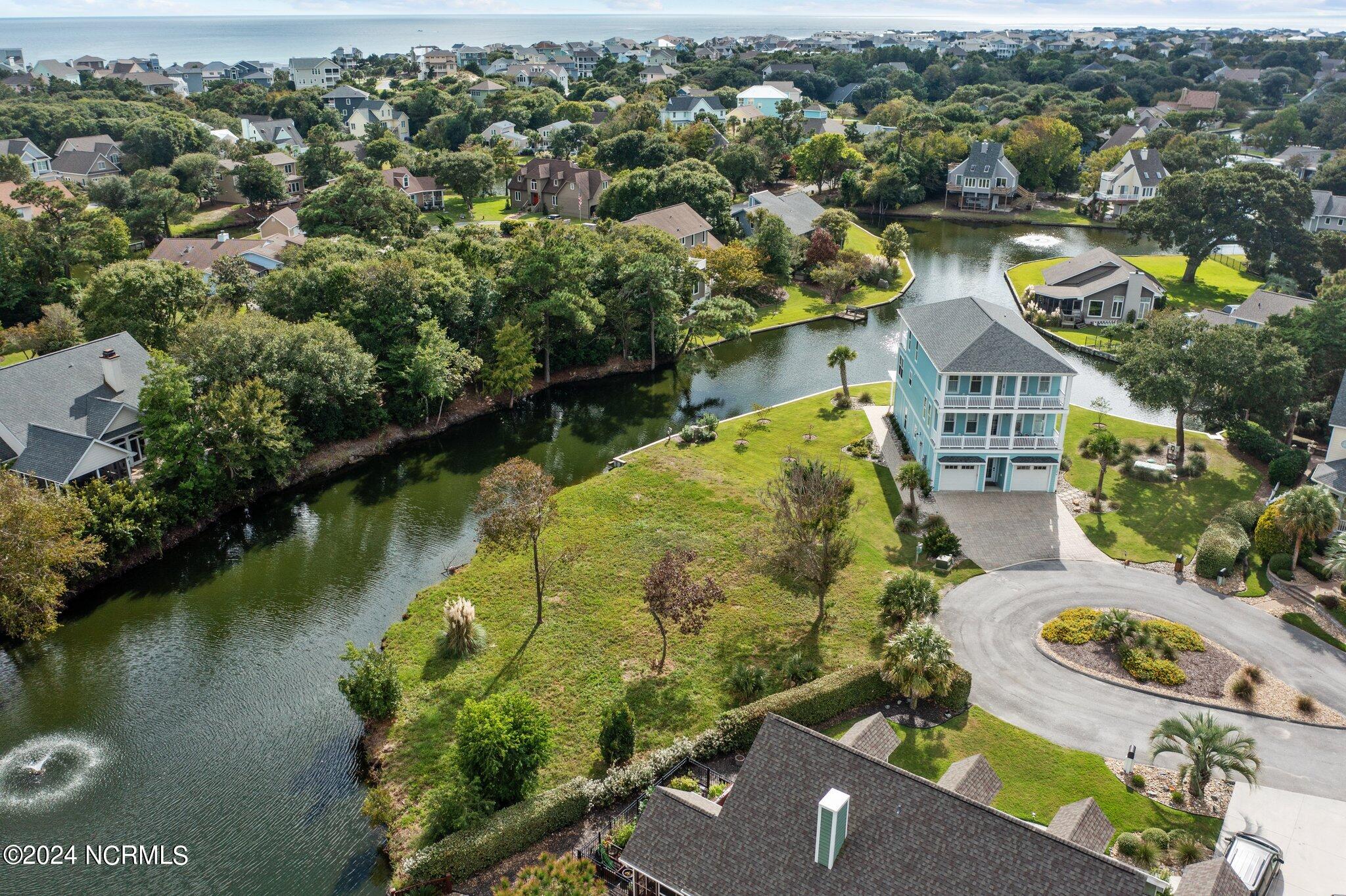 205 Albatross Court Property Photo 16