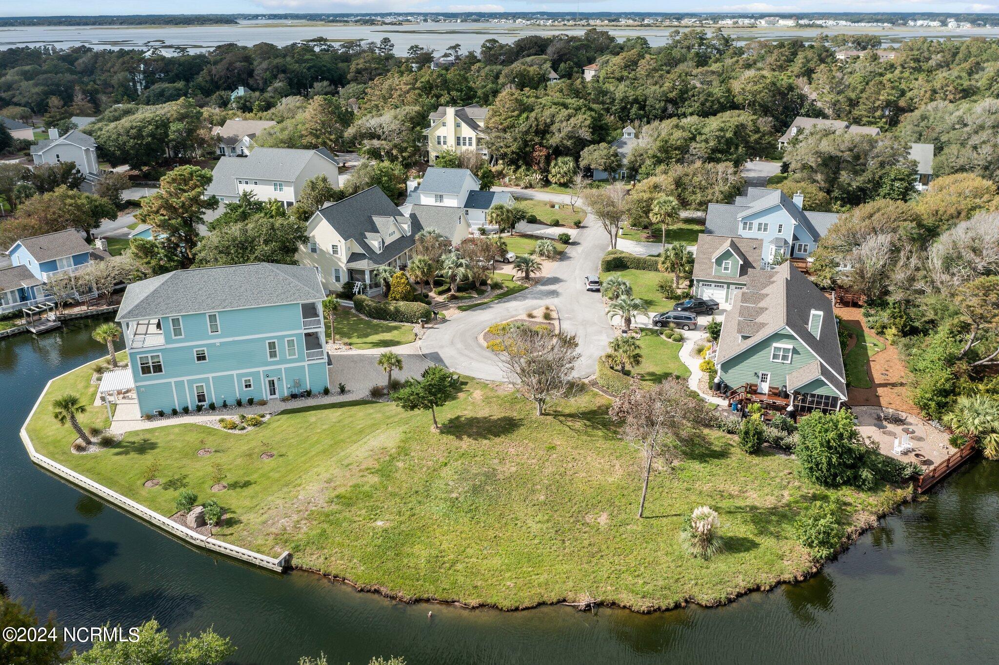 205 Albatross Court Property Photo 19