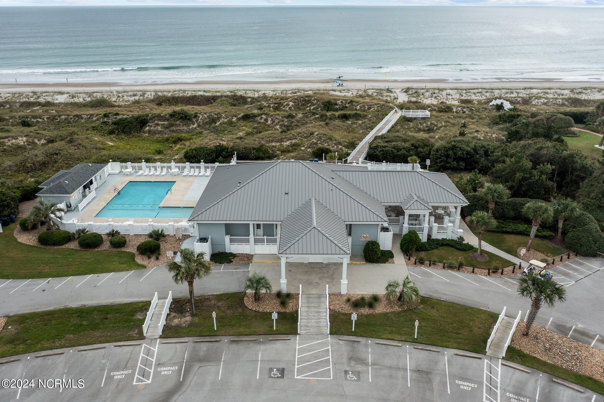 205 Albatross Court Property Photo 21
