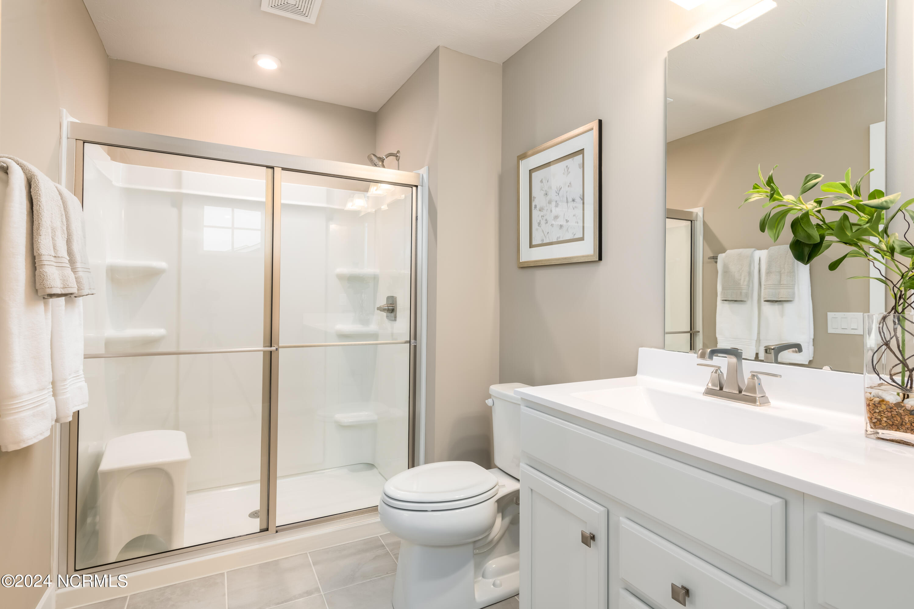 100 Tuscorora Lane Property Photo 15