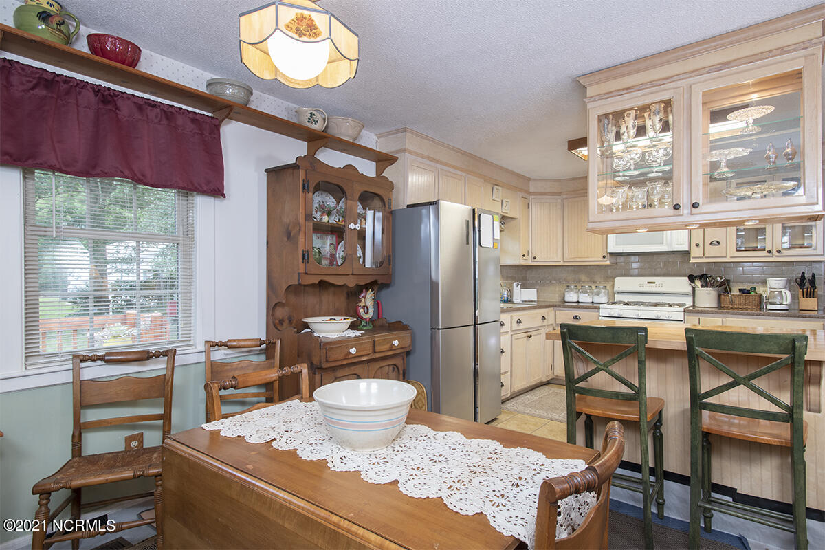 344 Russells Creek Road Property Photo 7