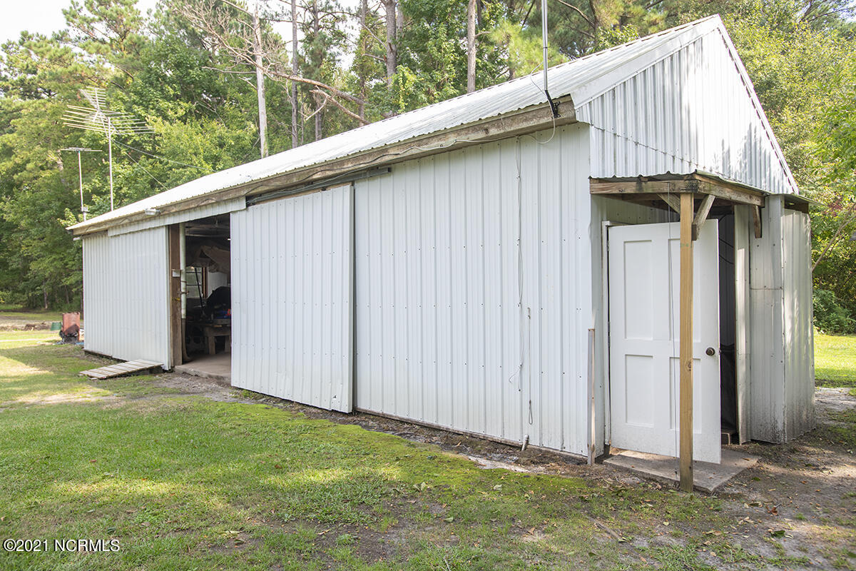 344 Russells Creek Road Property Photo 22
