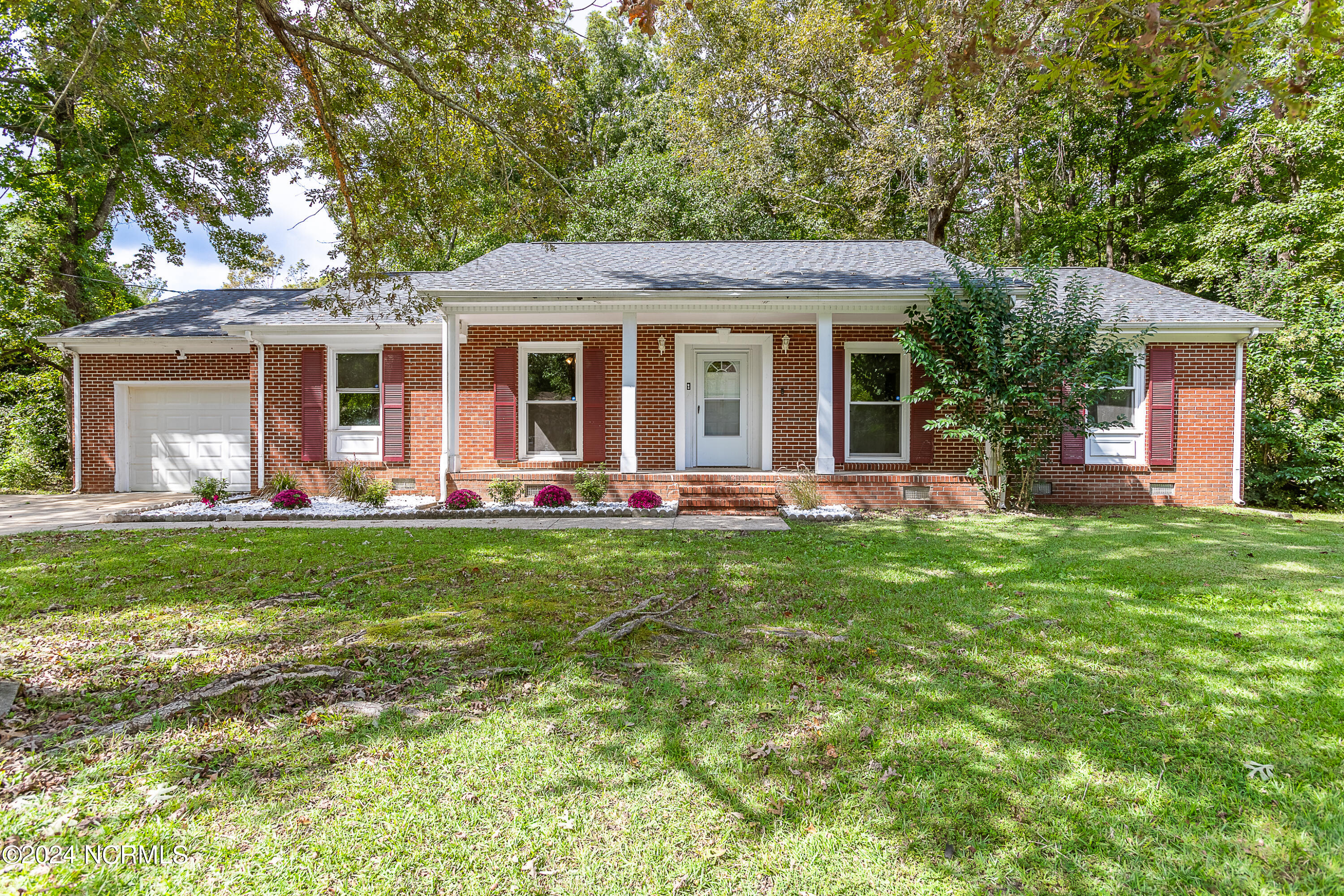 503 Dewitt Street Property Photo 1