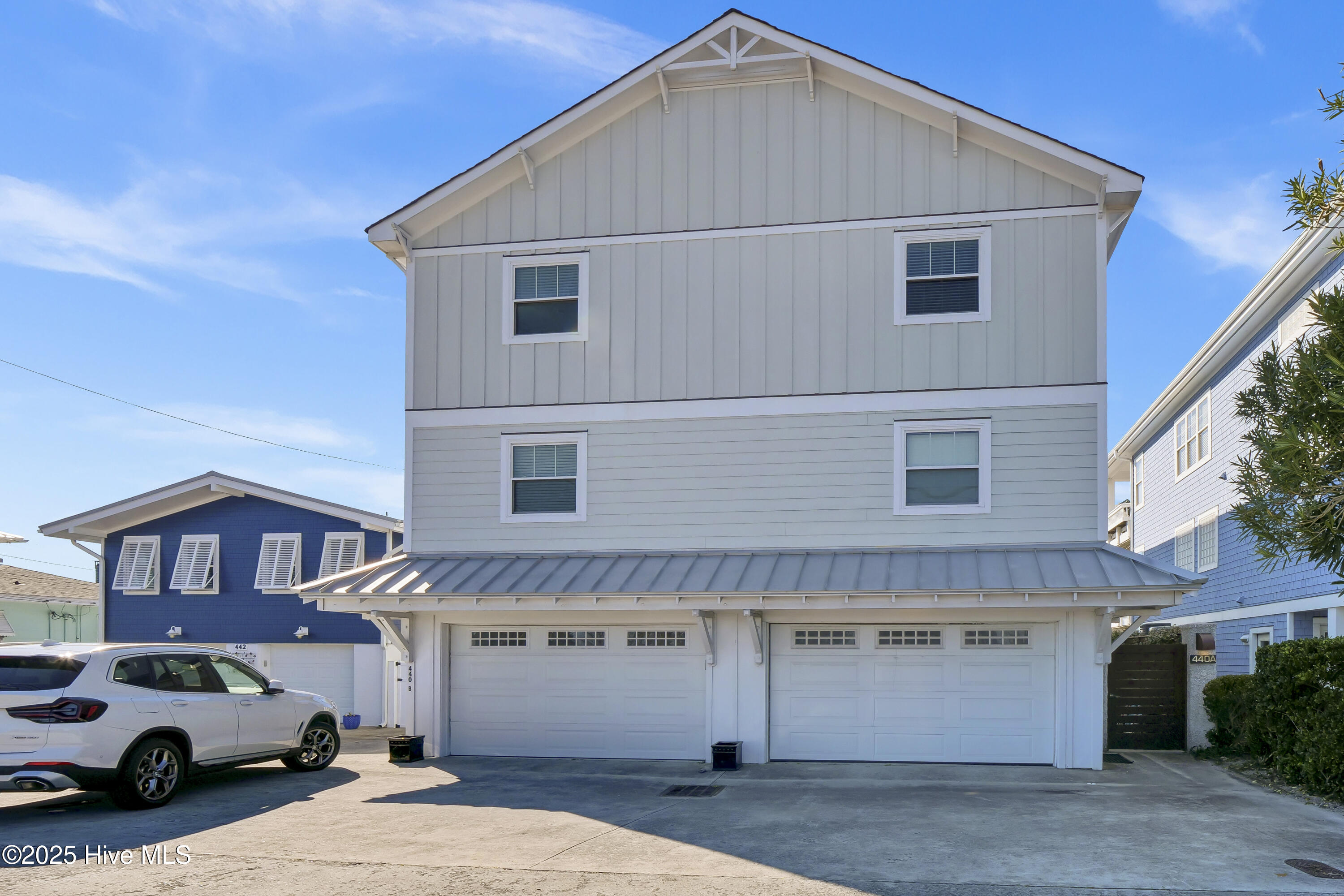 440 Causeway Drive B Property Photo 3