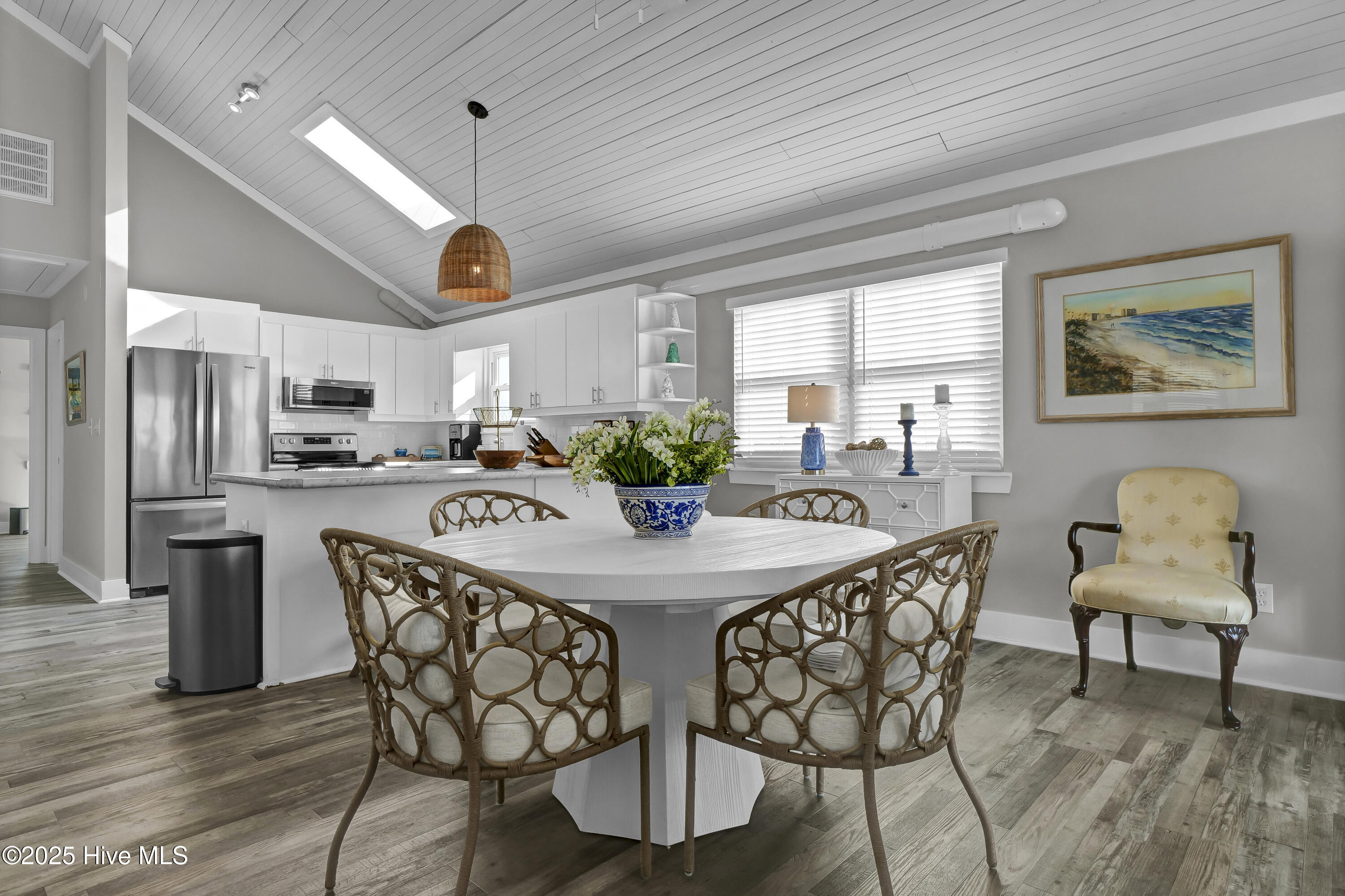 440 Causeway Drive B Property Photo 8