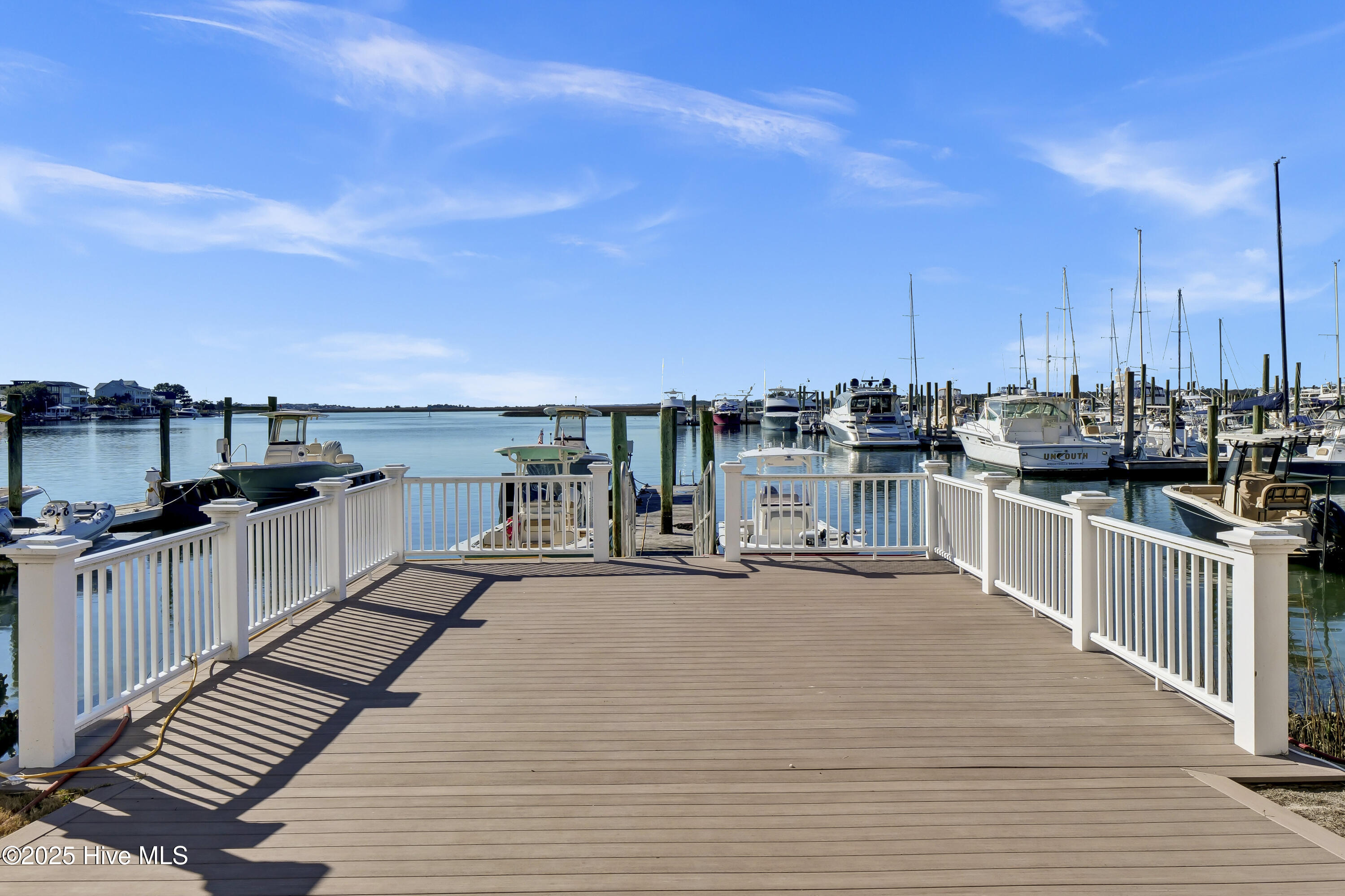 440 Causeway Drive B Property Photo 43