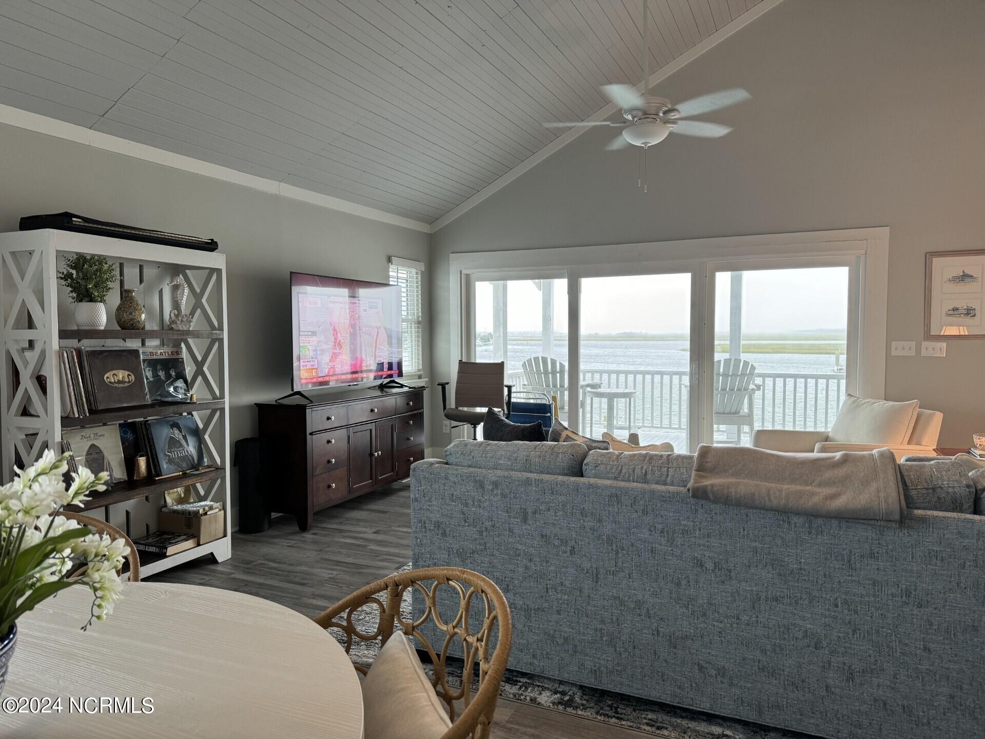 440 Causeway Drive B Property Photo 89