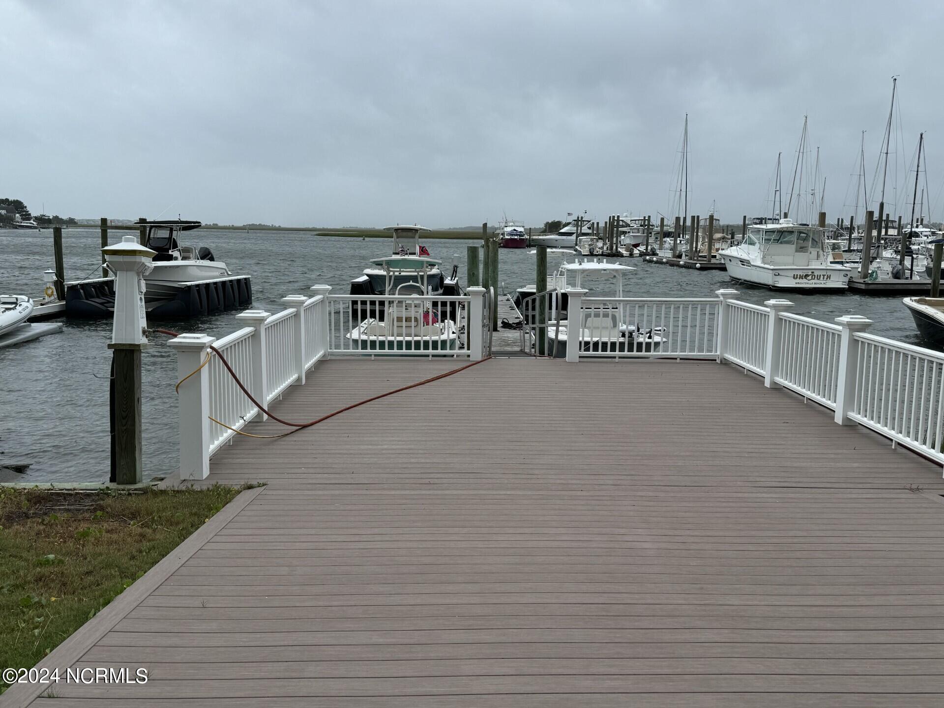 440 Causeway Drive B Property Photo 96