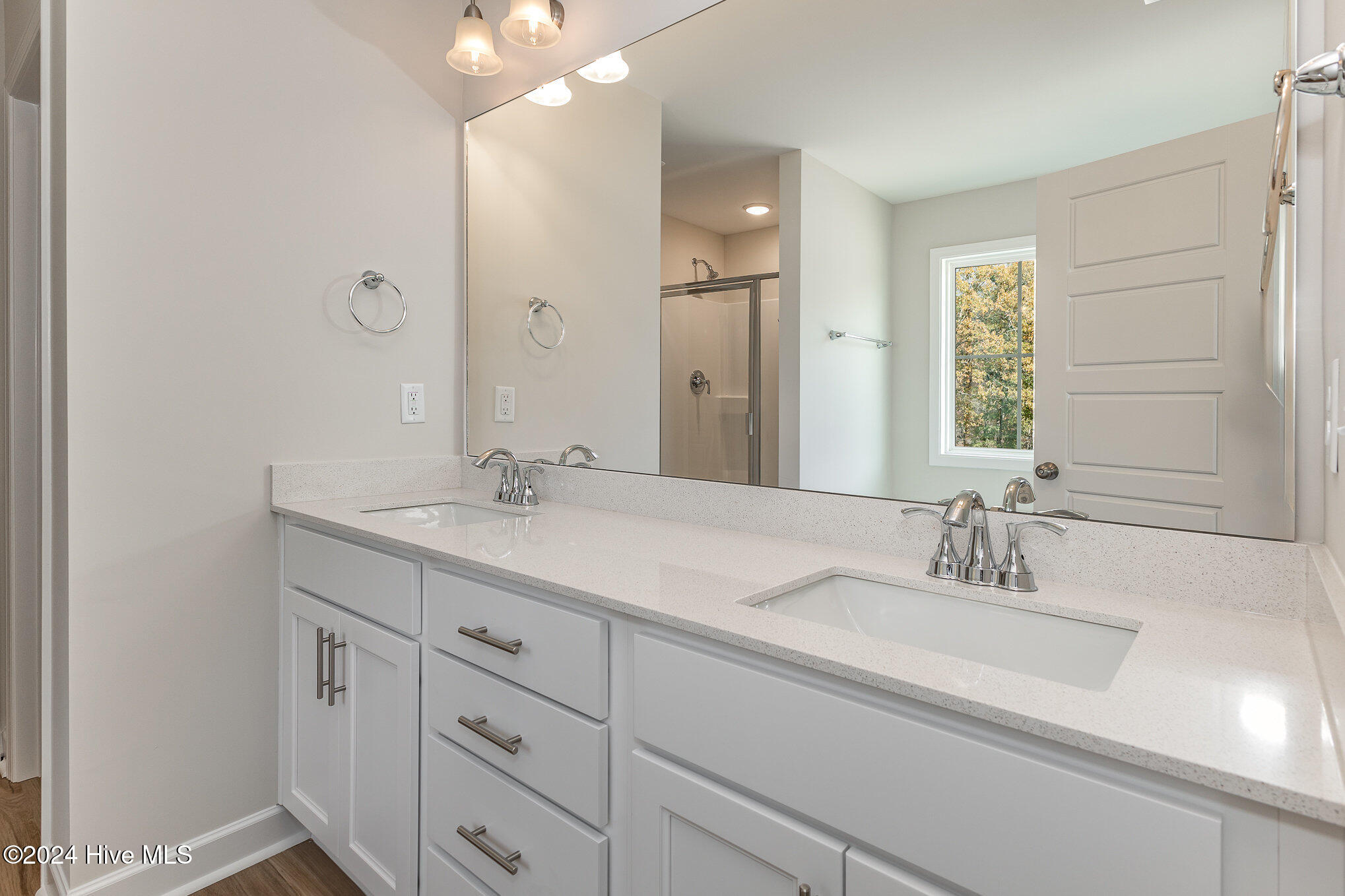 246 Trescott Street Property Photo 17