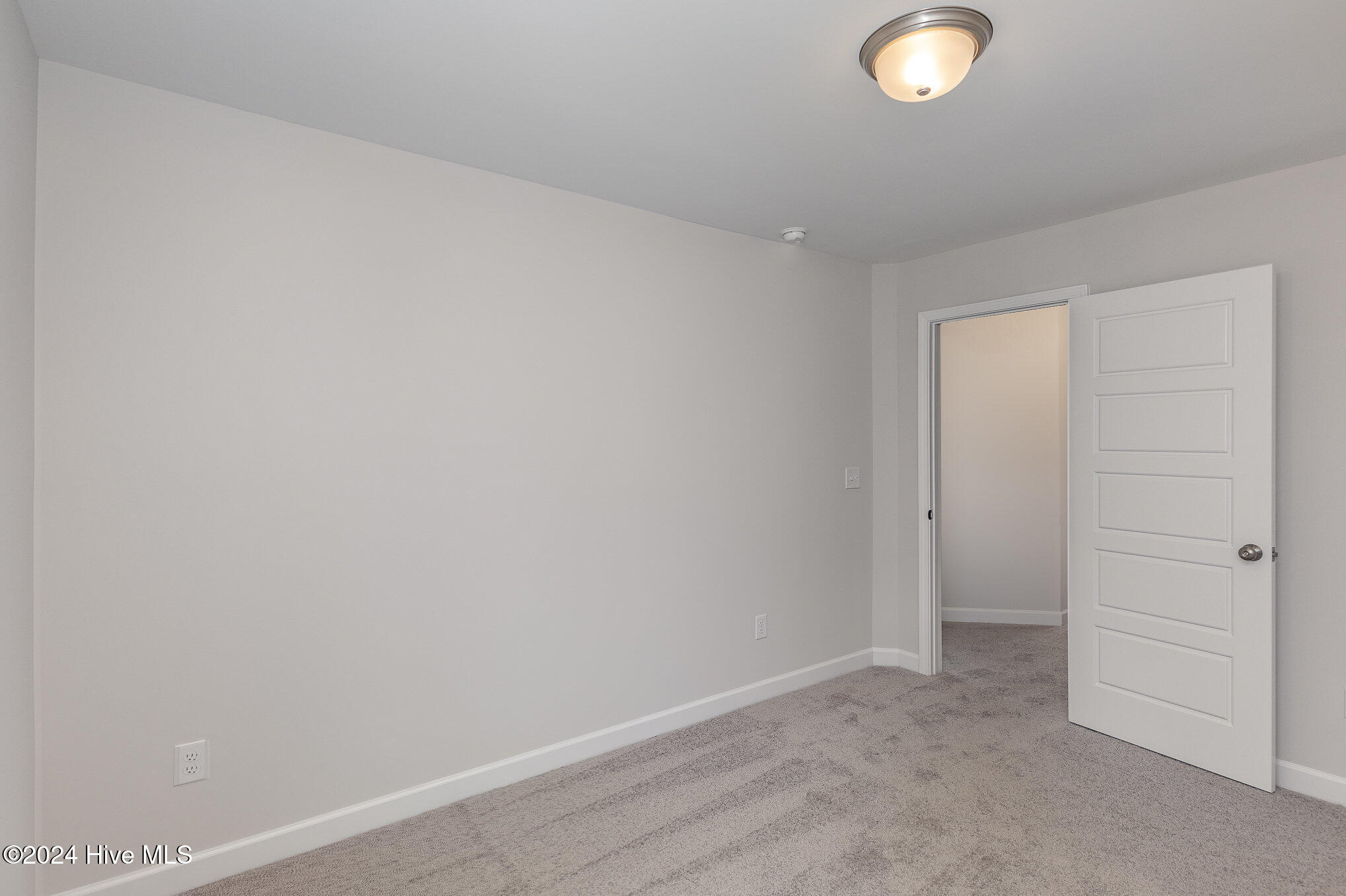 246 Trescott Street Property Photo 20