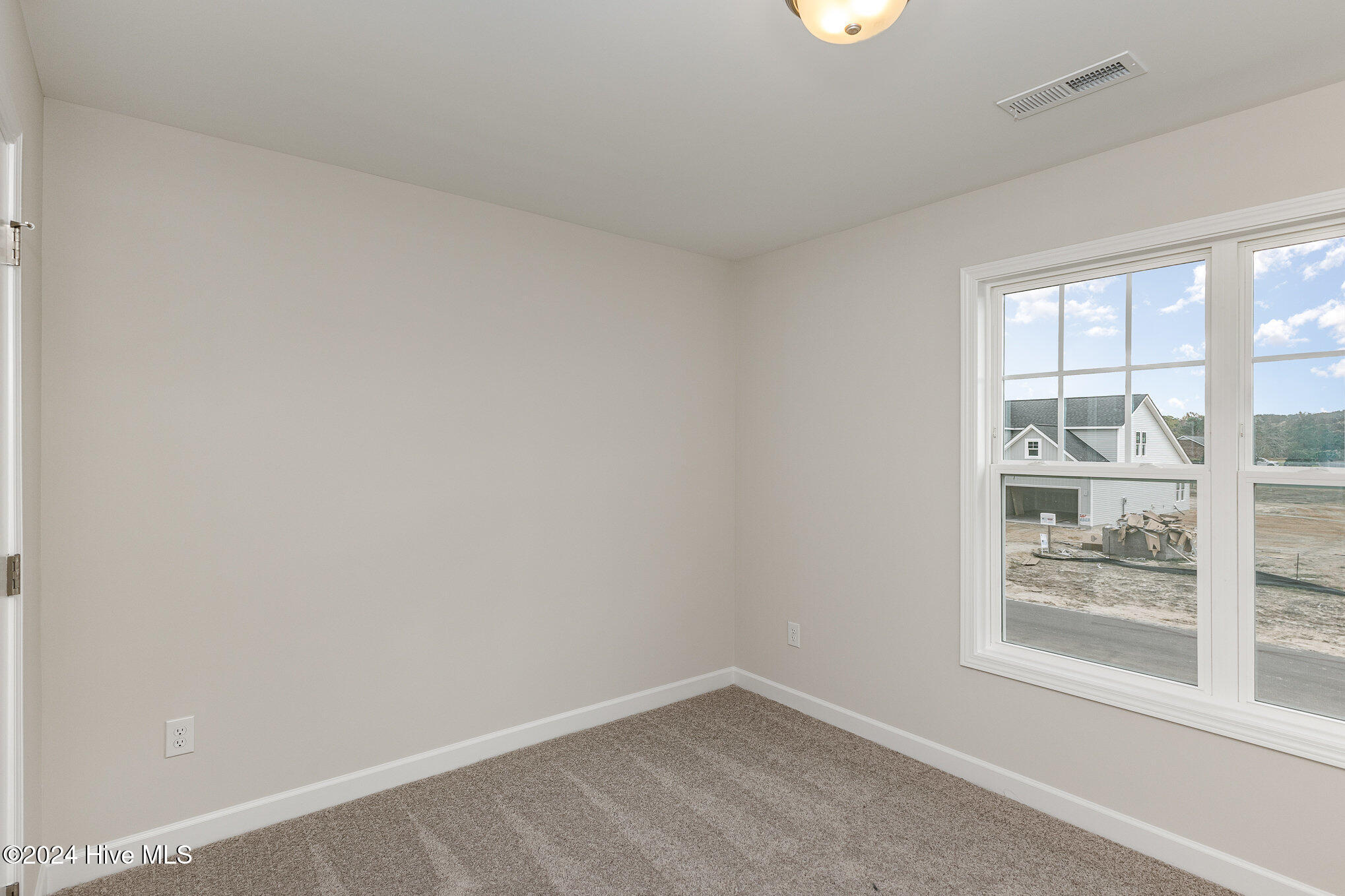 246 Trescott Street Property Photo 22
