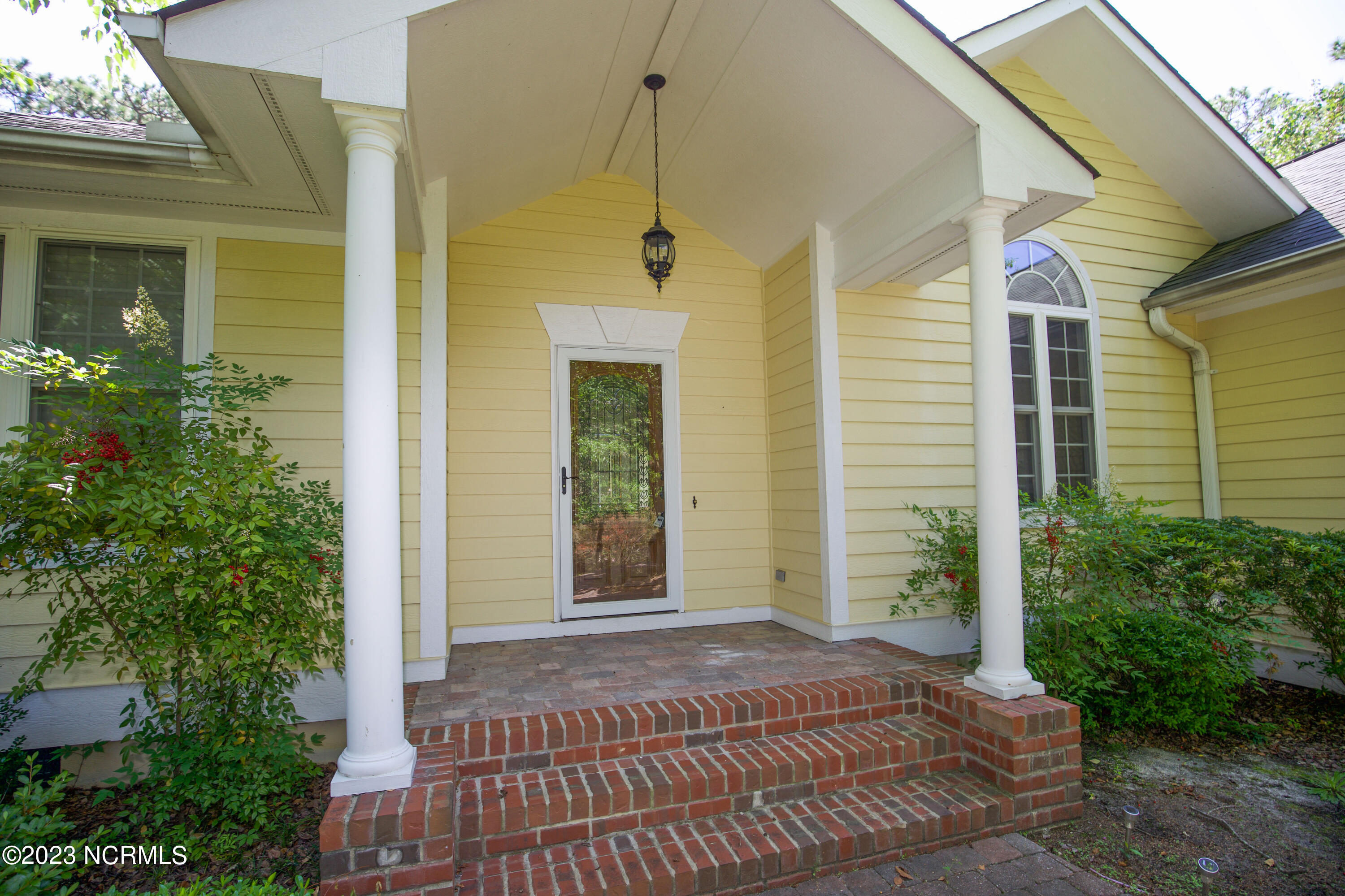 171 Boiling Springs Circle Property Photo 5