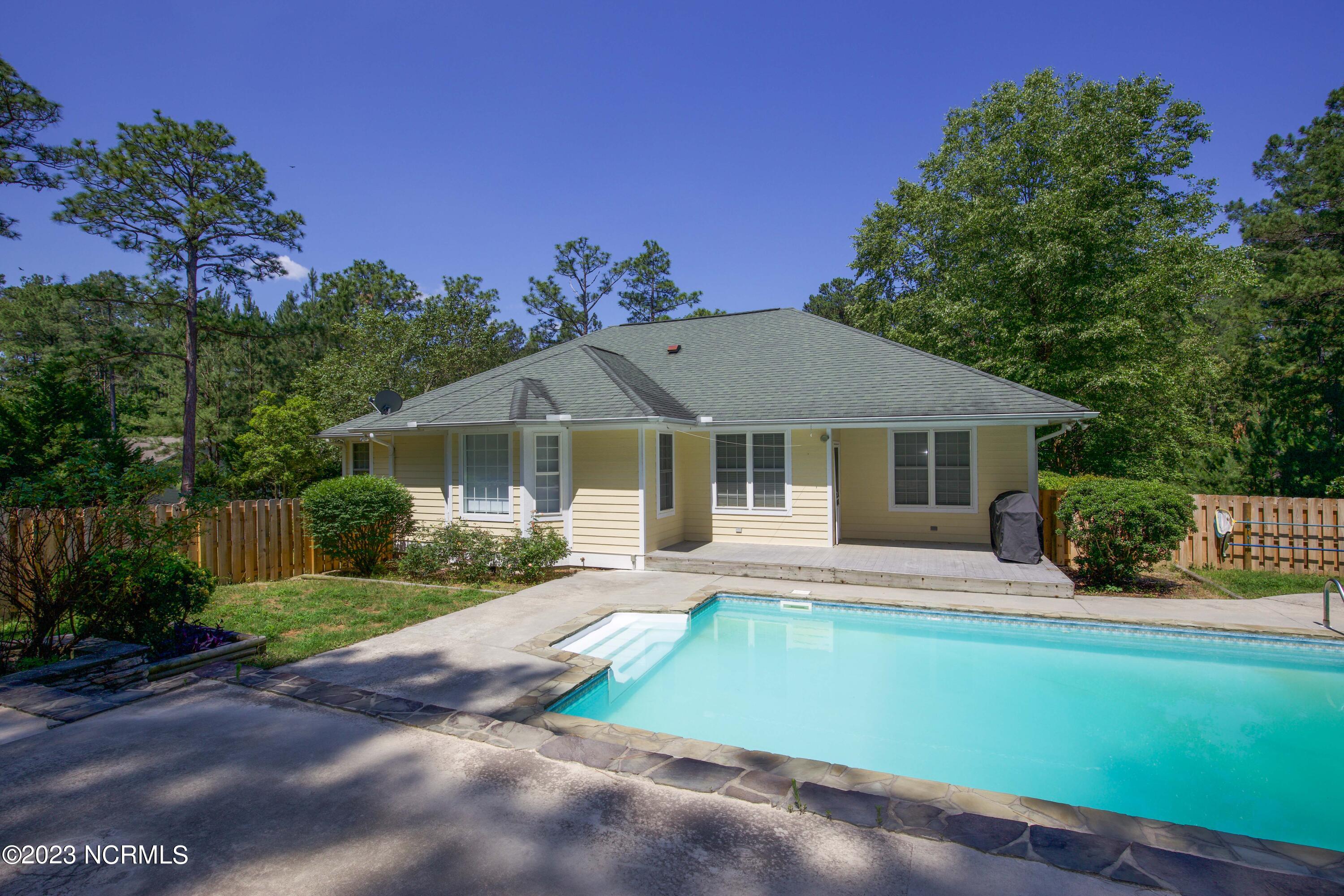 171 Boiling Springs Circle Property Photo 14