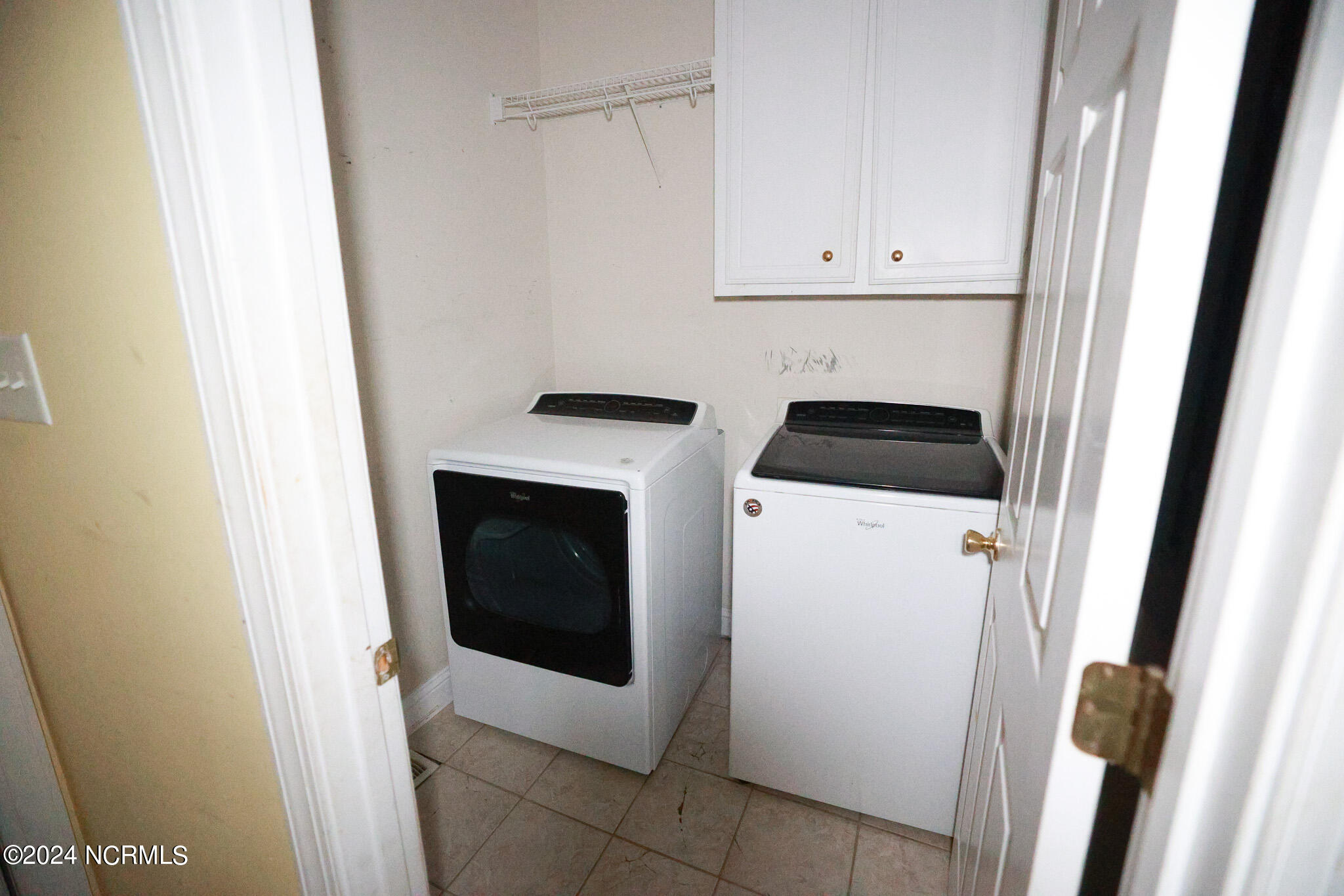 5014 Davis Road Property Photo 19
