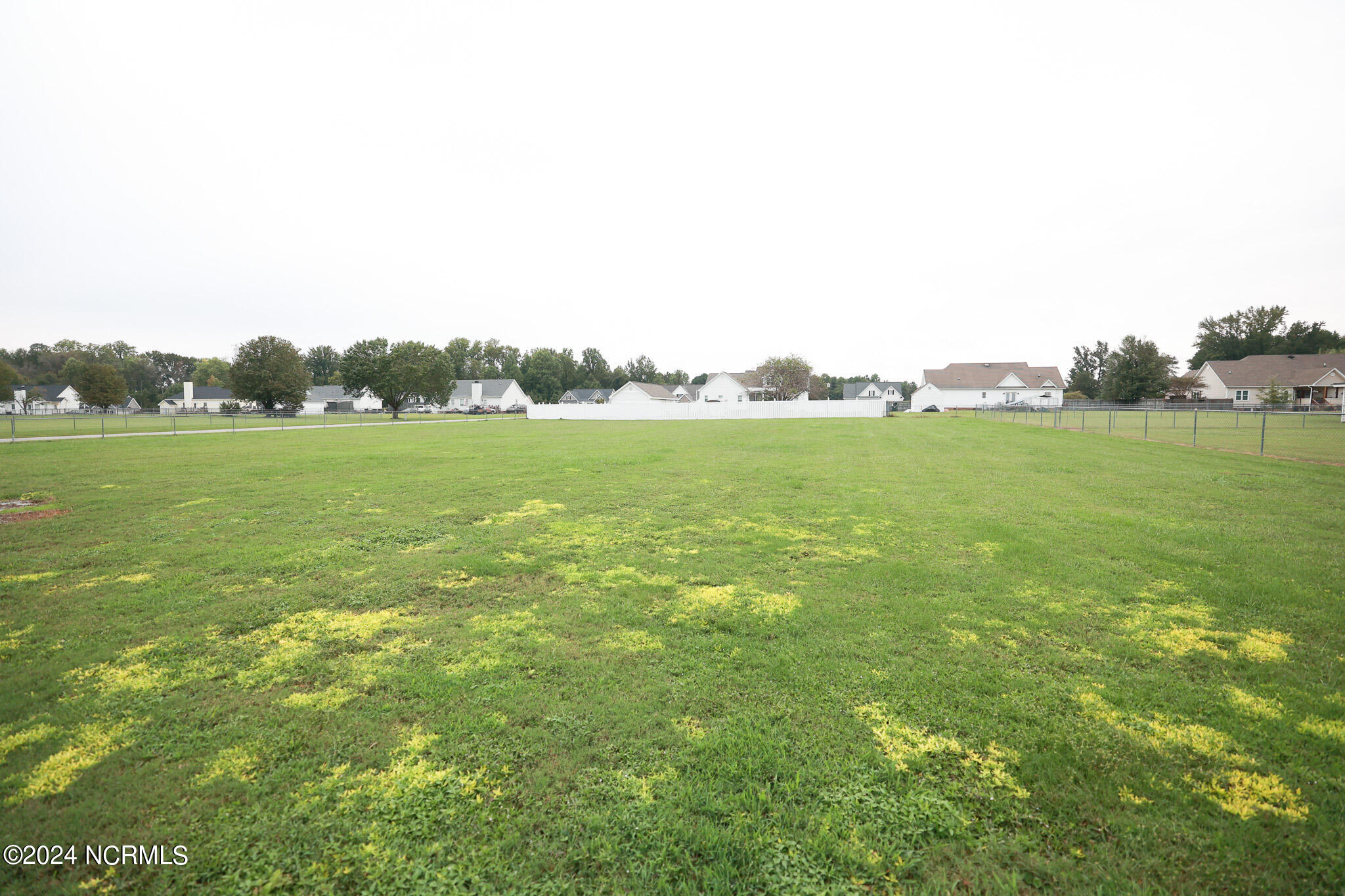 5014 Davis Road Property Photo 37