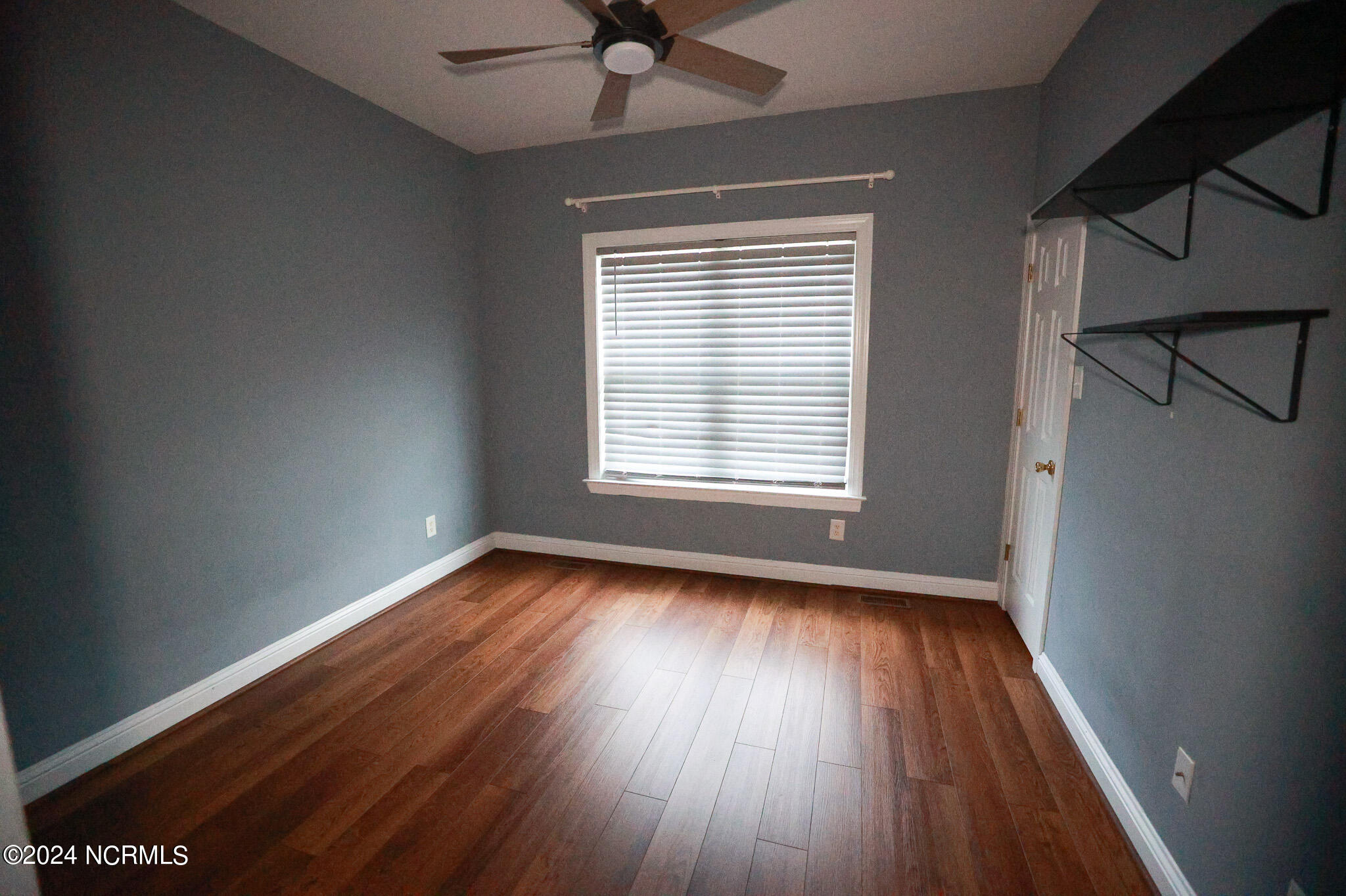 5014 Davis Road Property Photo 52