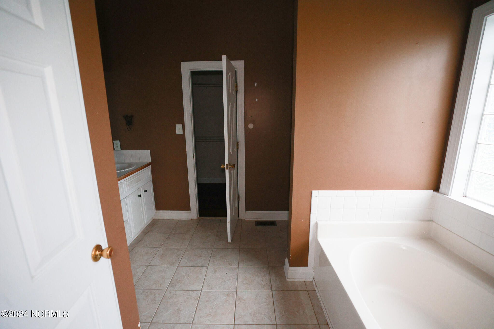 5014 Davis Road Property Photo 57