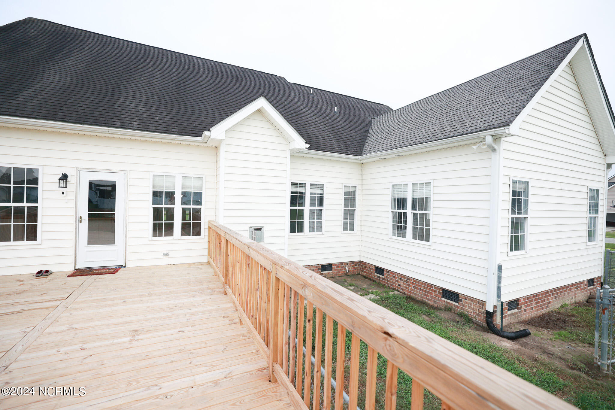 5014 Davis Road Property Photo 63
