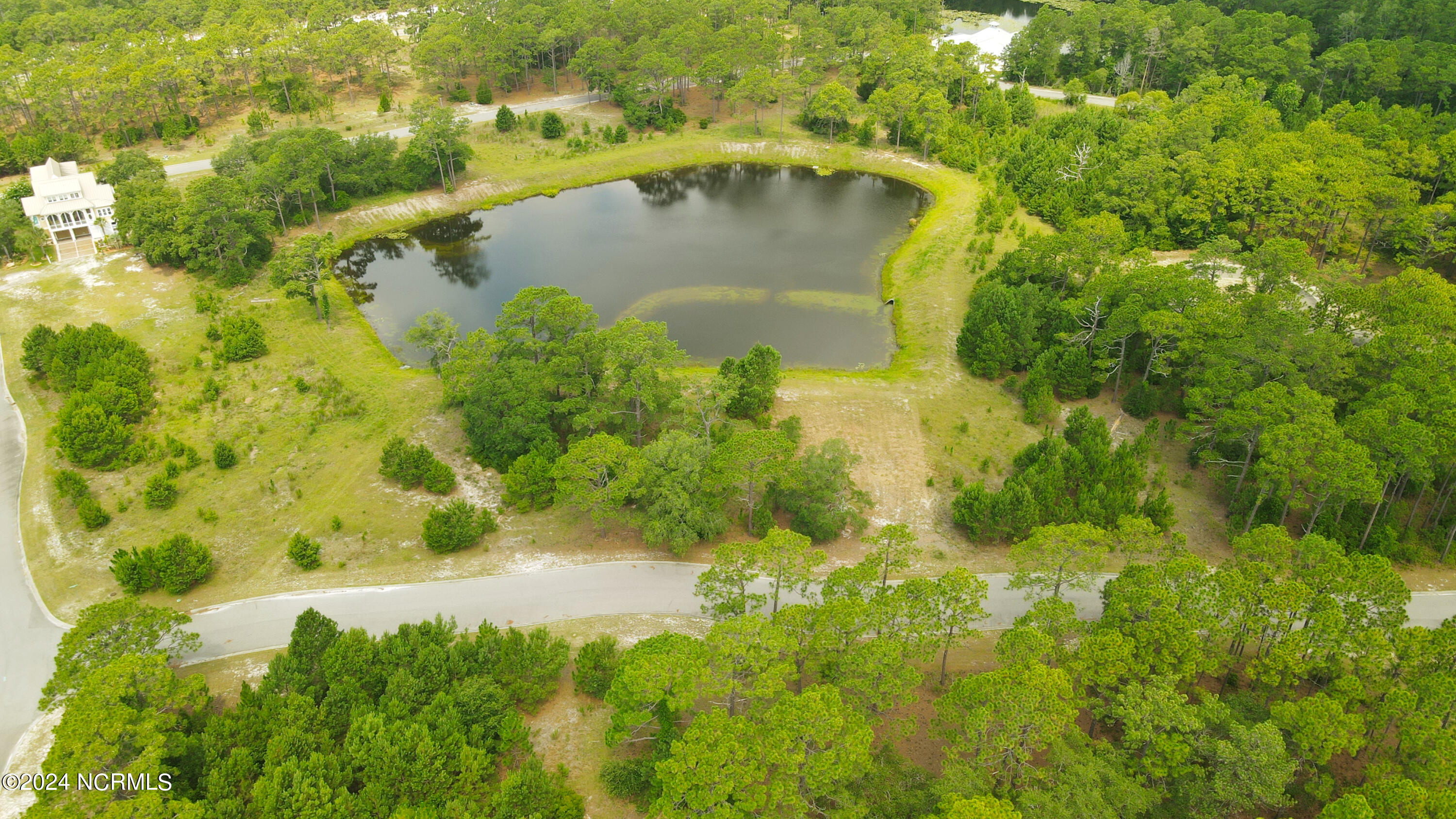 1543 St Vincent Drive Property Photo 8