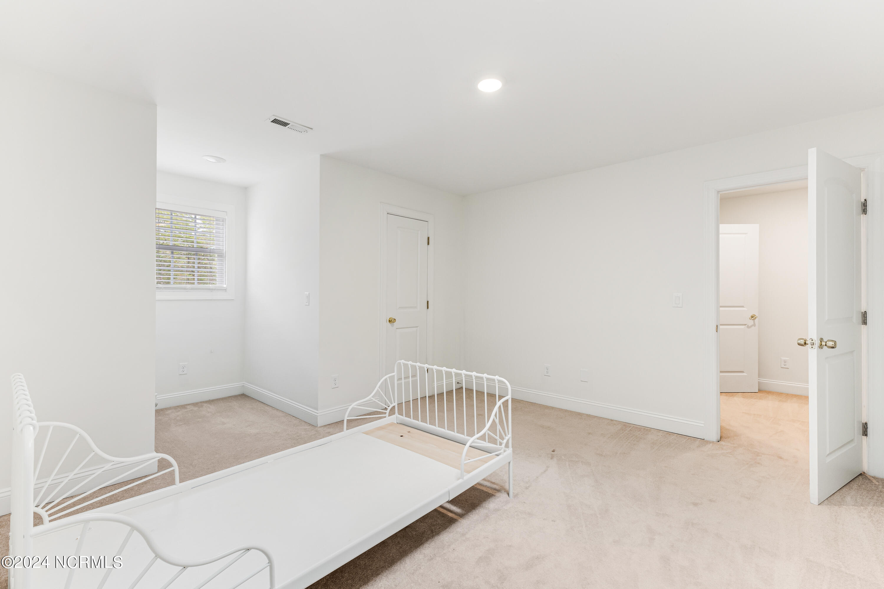2503 High Valley Court Property Photo 28