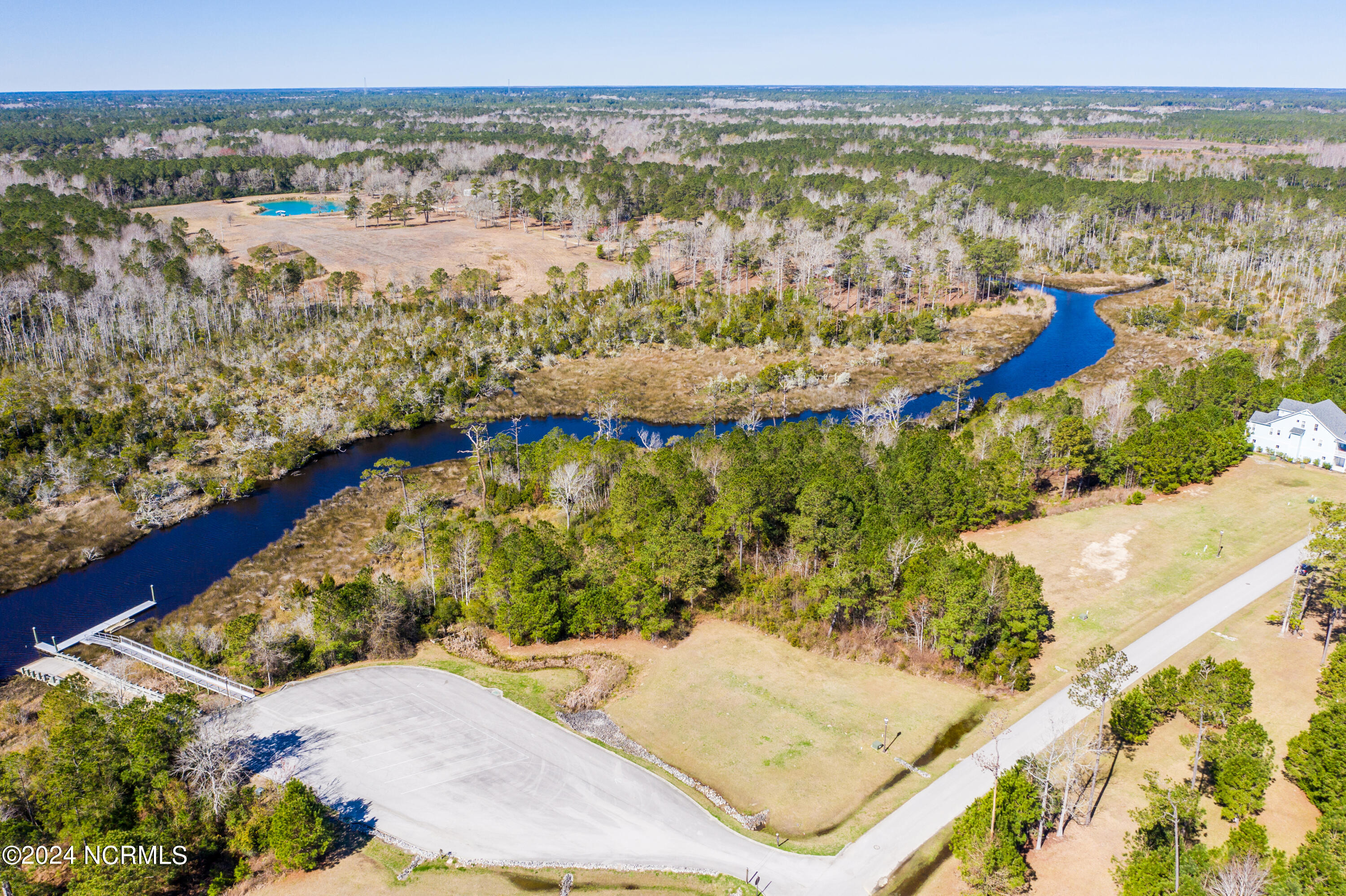 248 Kings Creek Crossing Property Photo 4