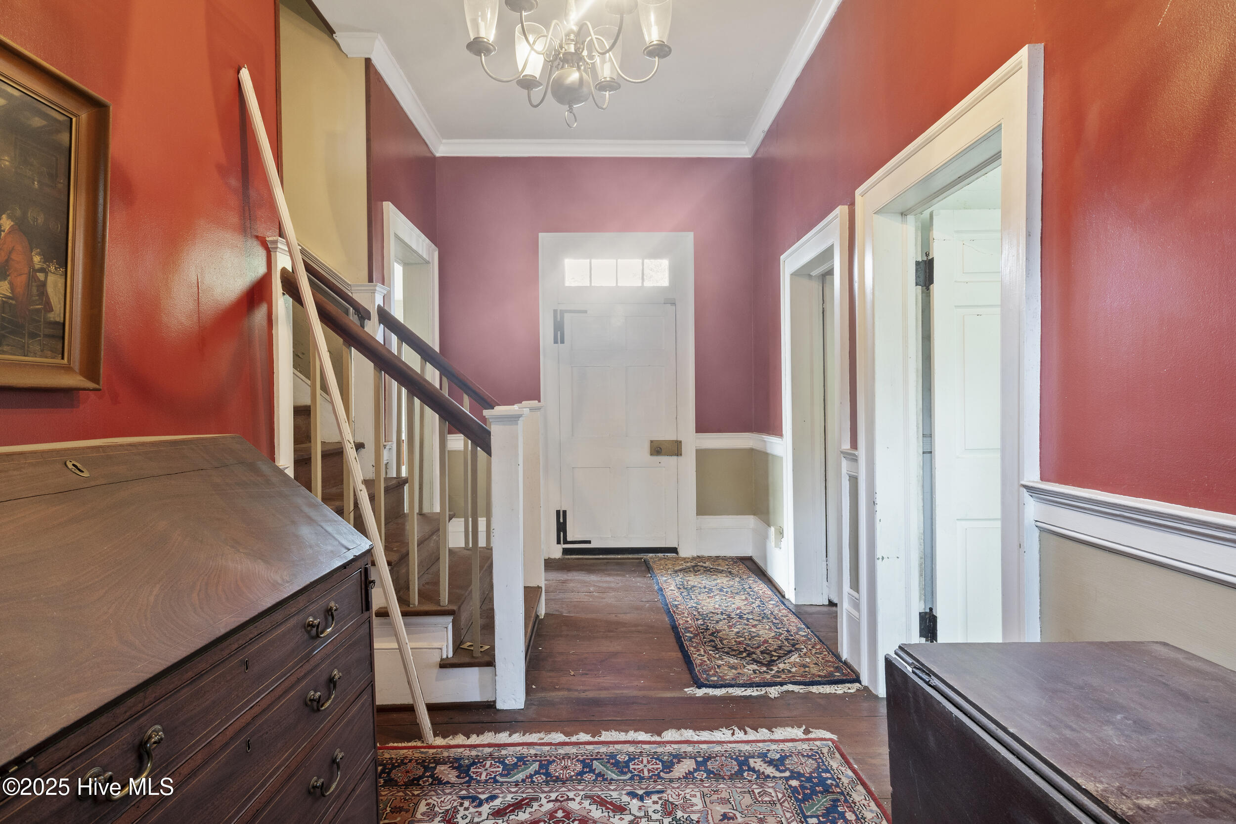 204 S Road Street Property Photo 22