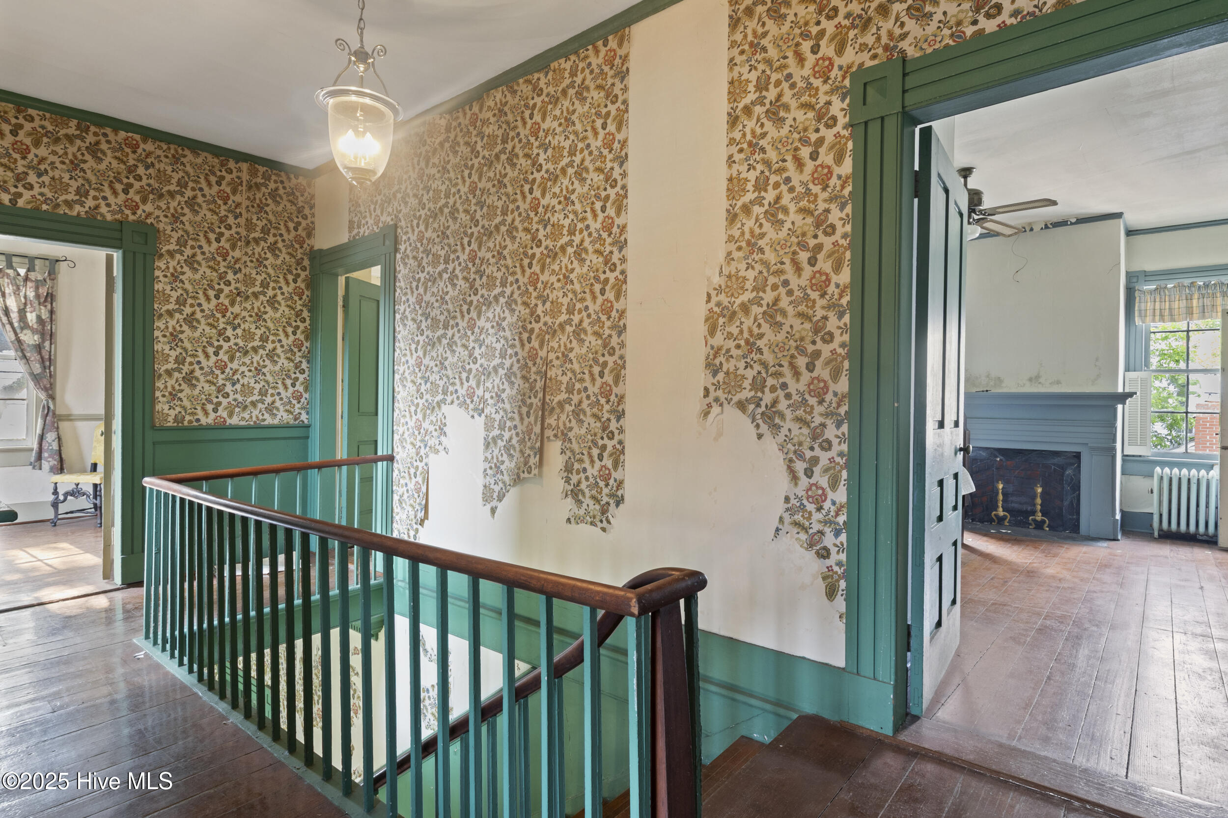 204 S Road Street Property Photo 34