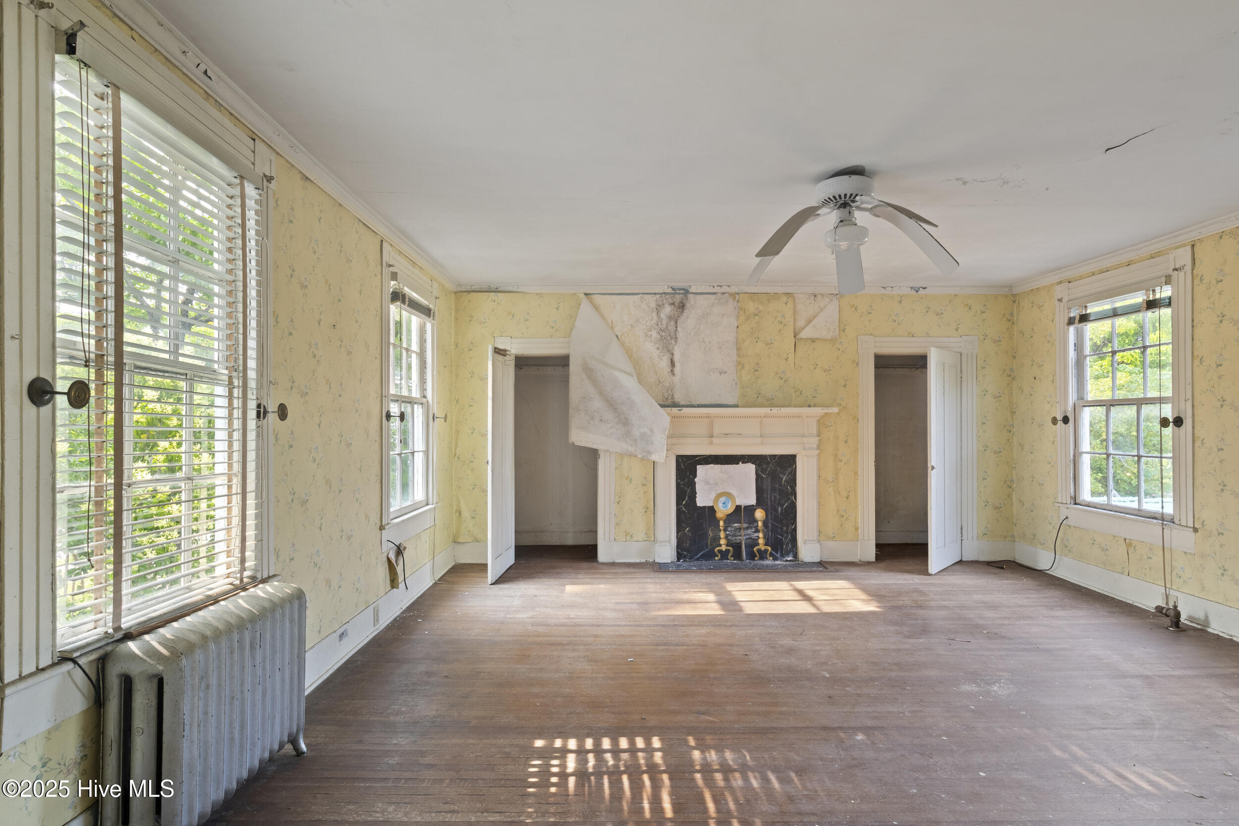 204 S Road Street Property Photo 42