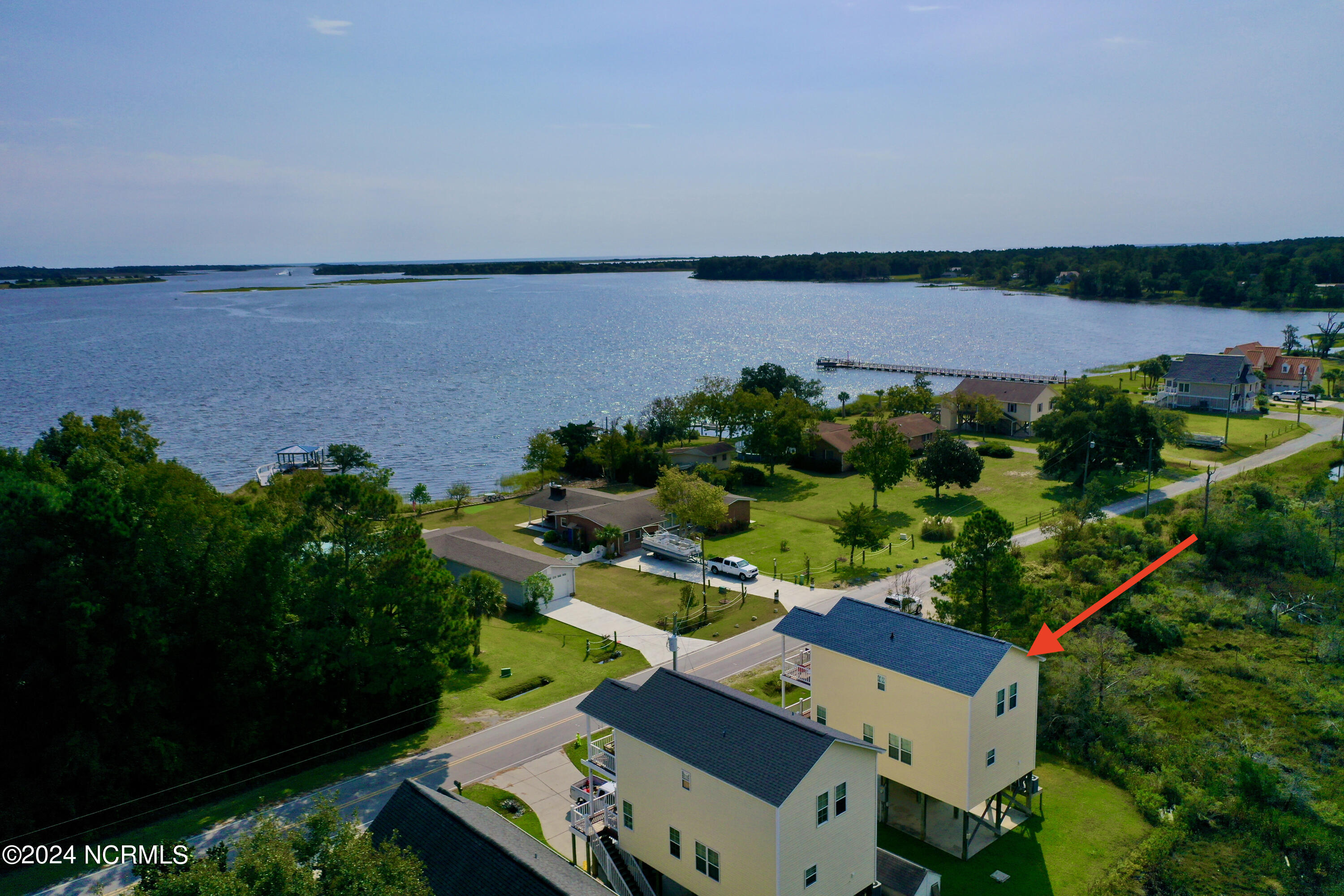 250 Riverside Drive Property Photo 10