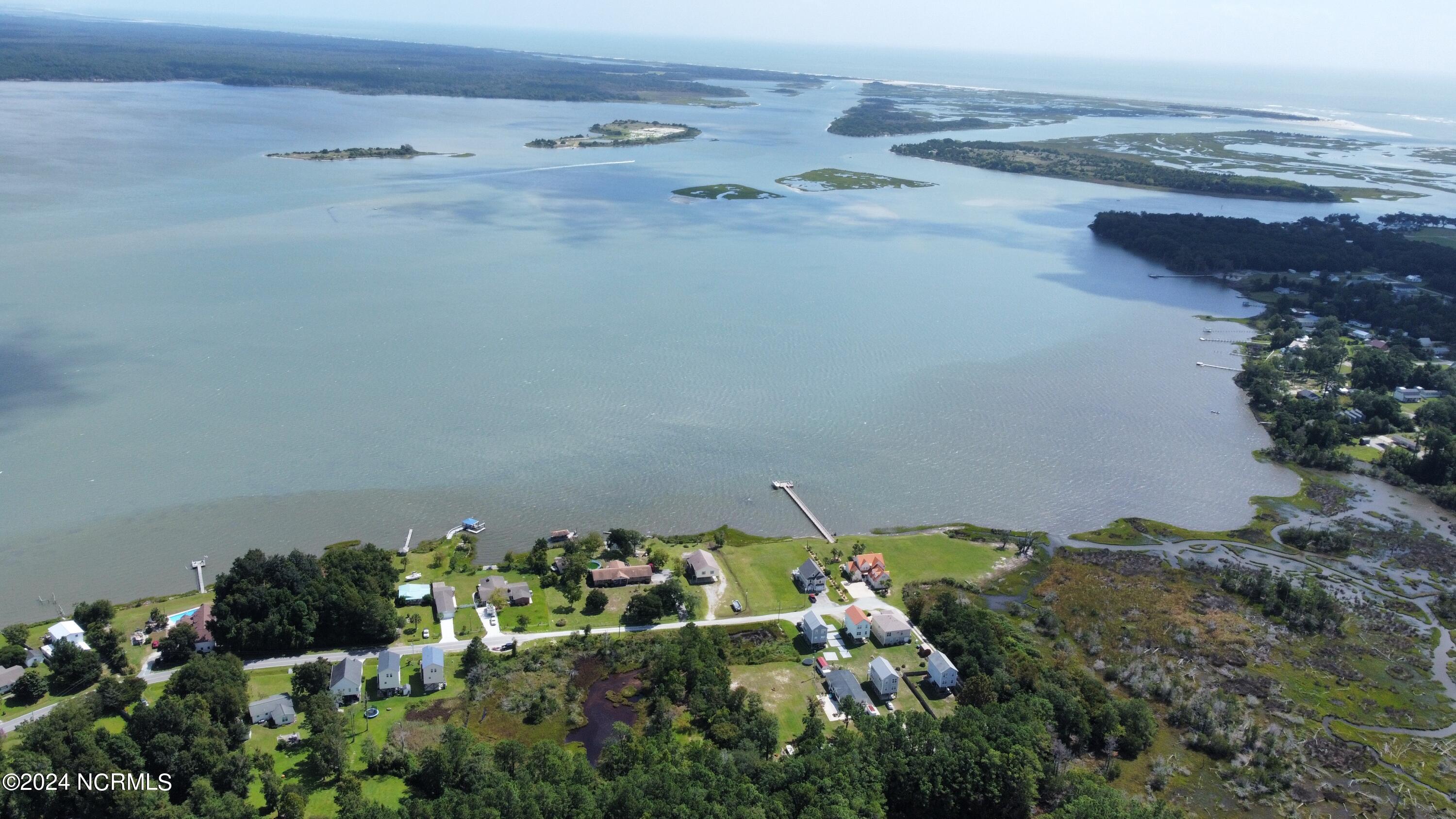 250 Riverside Drive Property Photo 31
