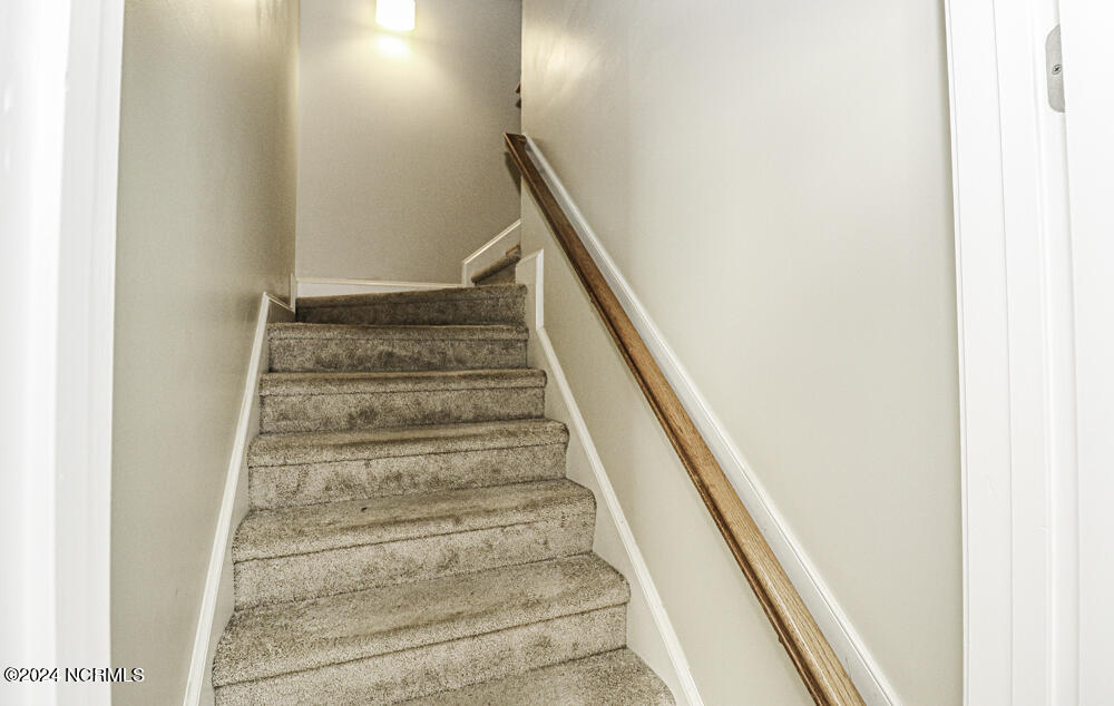 3916 Middleton Drive Property Photo 26