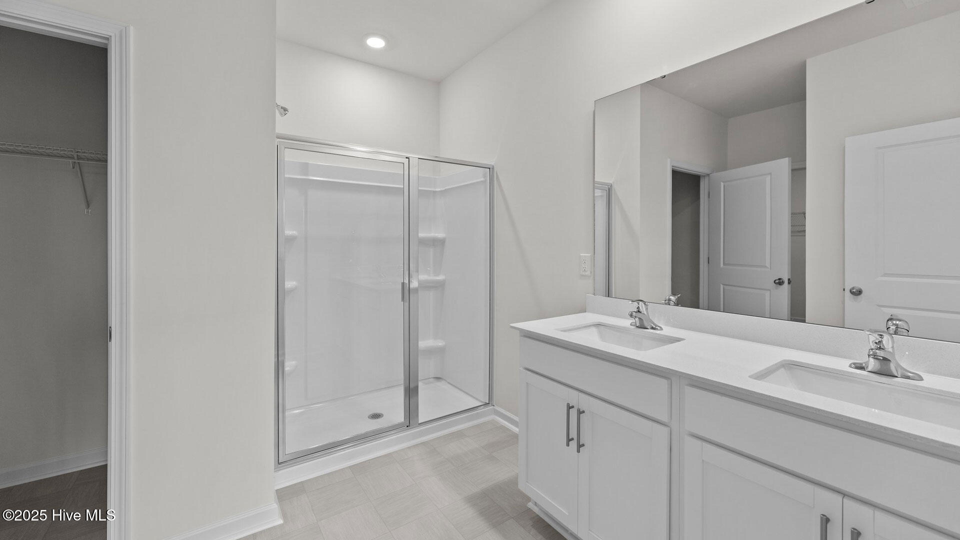 7586 Michelle Road Property Photo 12
